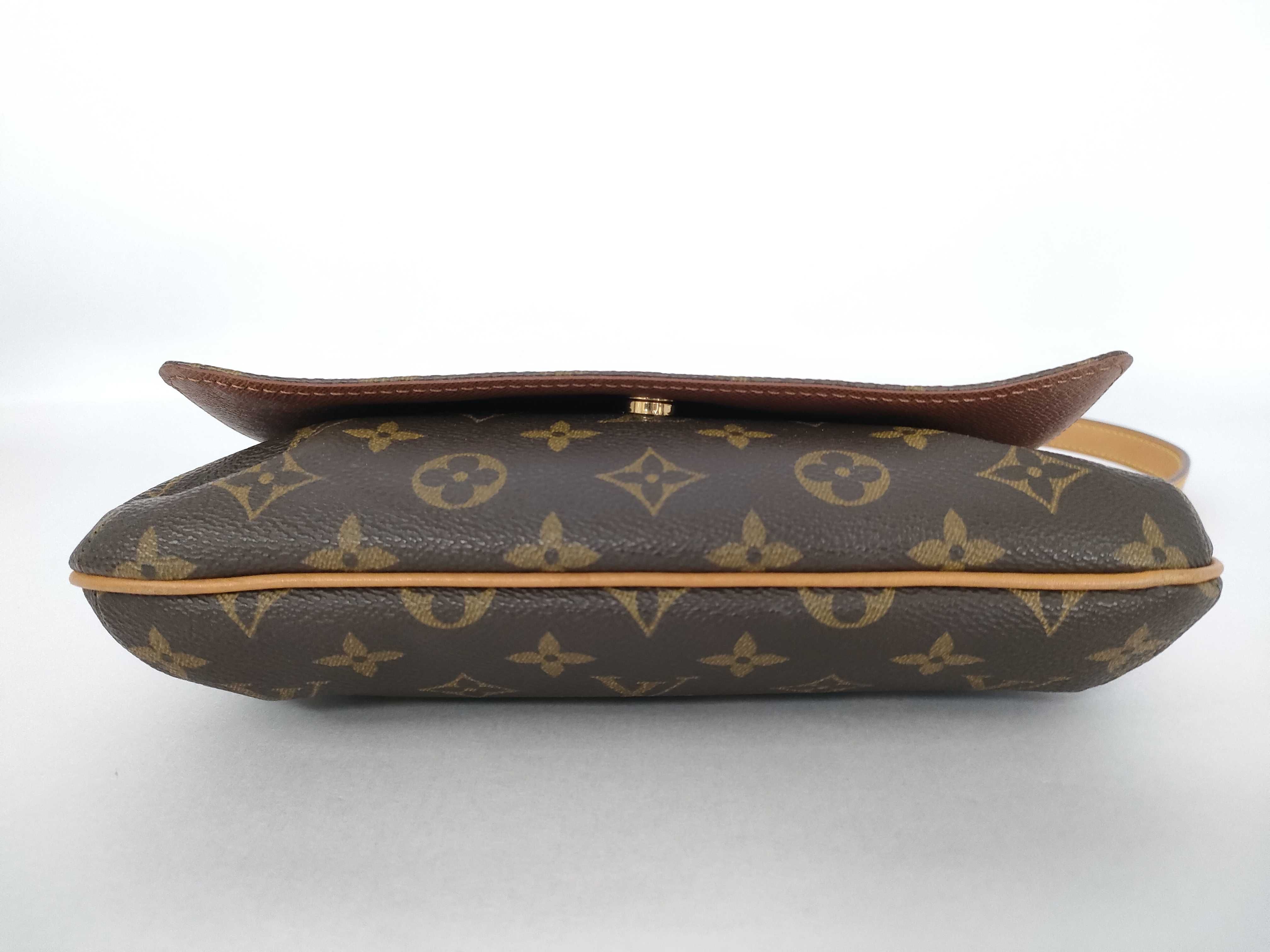 Monogram LV M51257 Musette Tango Short Monogram Shoulder Bag — view 7
