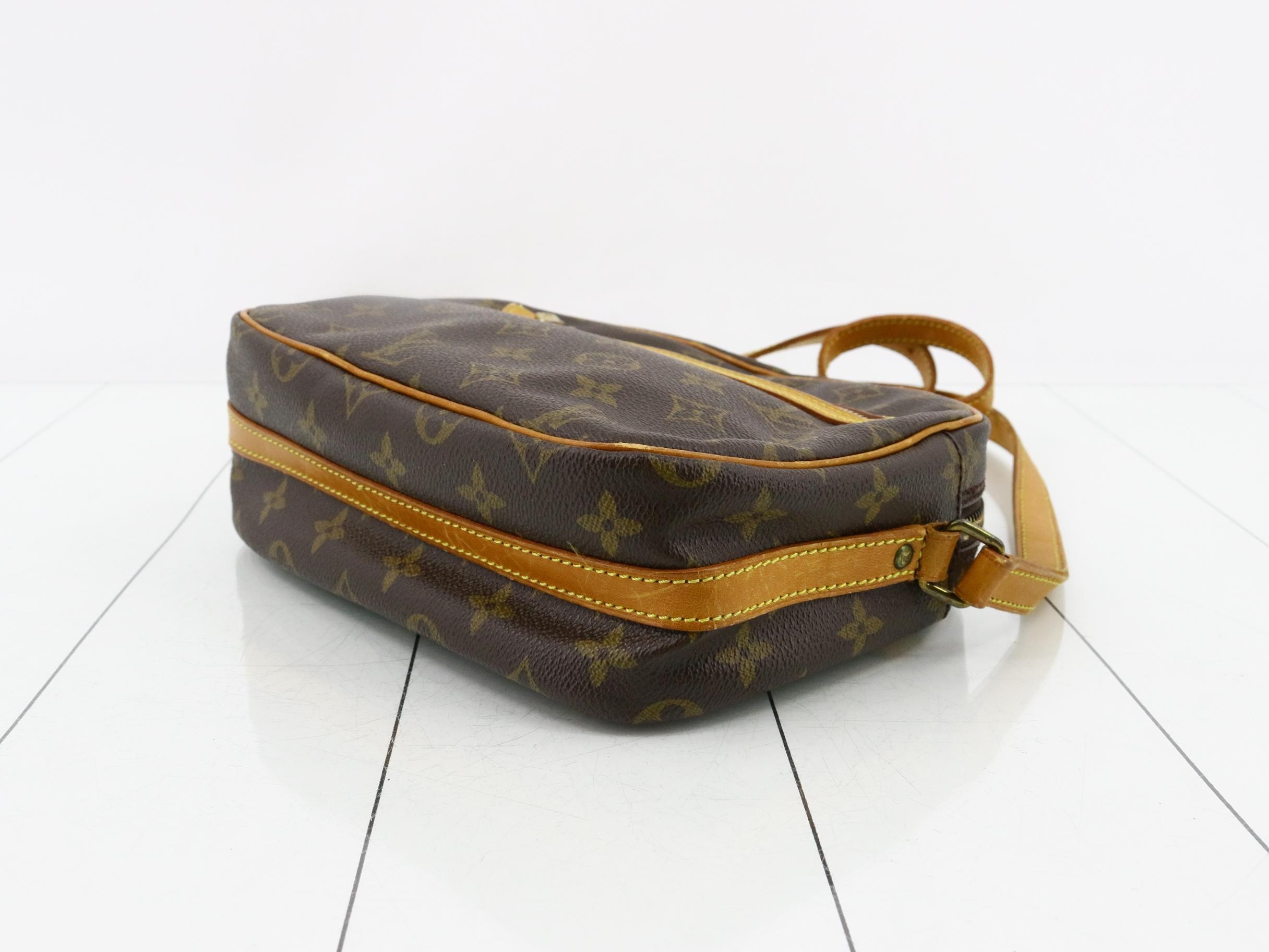 Blois Louis Vuitton Shoulder Bag Crossbody — view 6