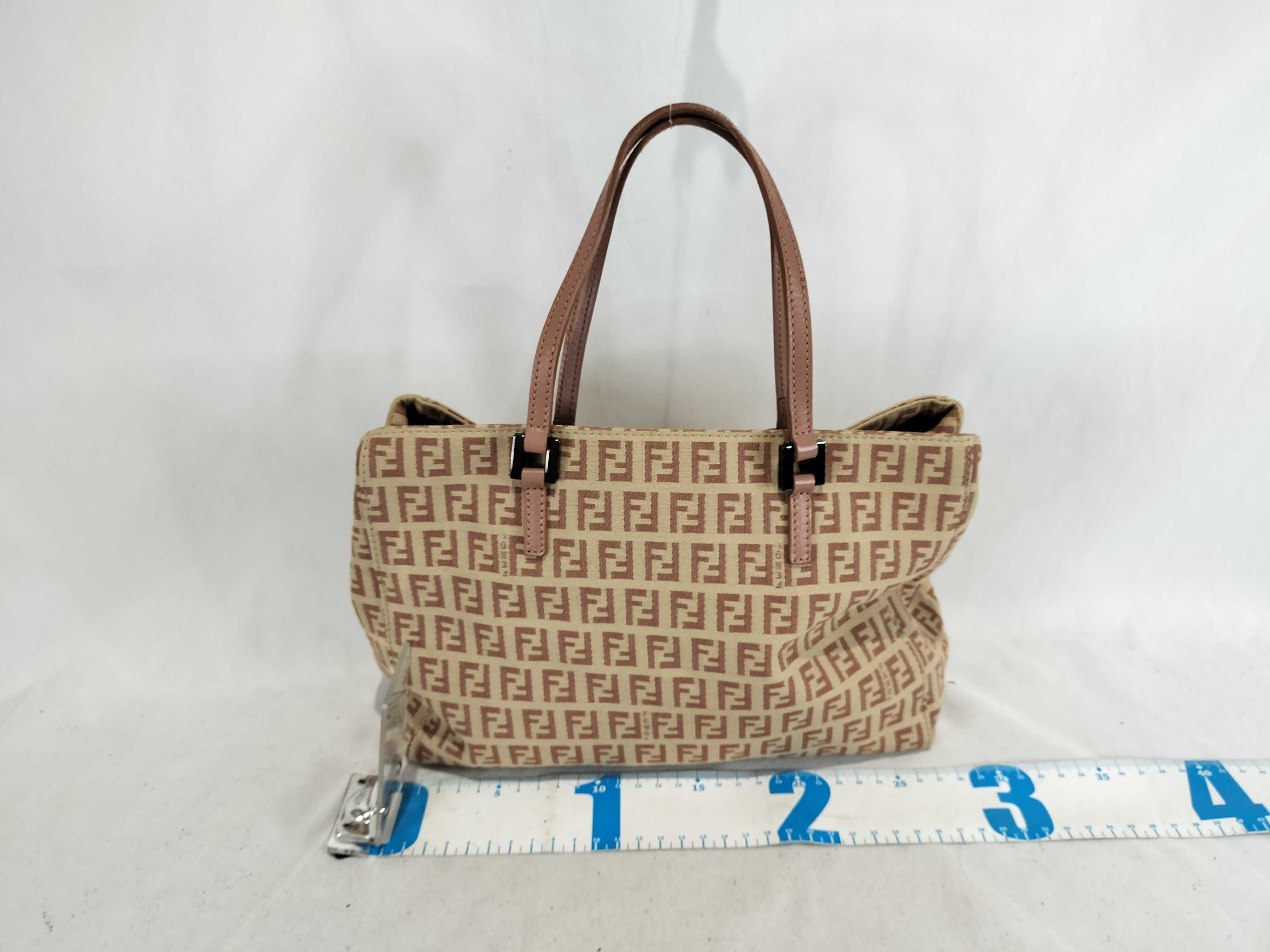 handbag — view 2