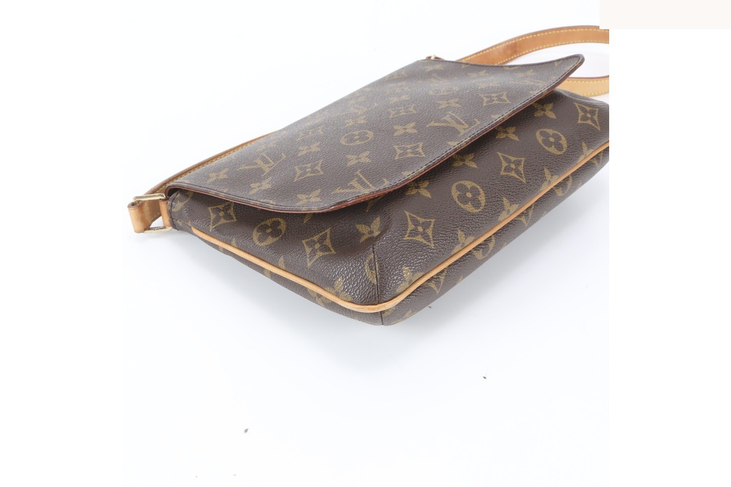 Monogram Musette Tango M51257 Leather Shoulder Bag — view 5
