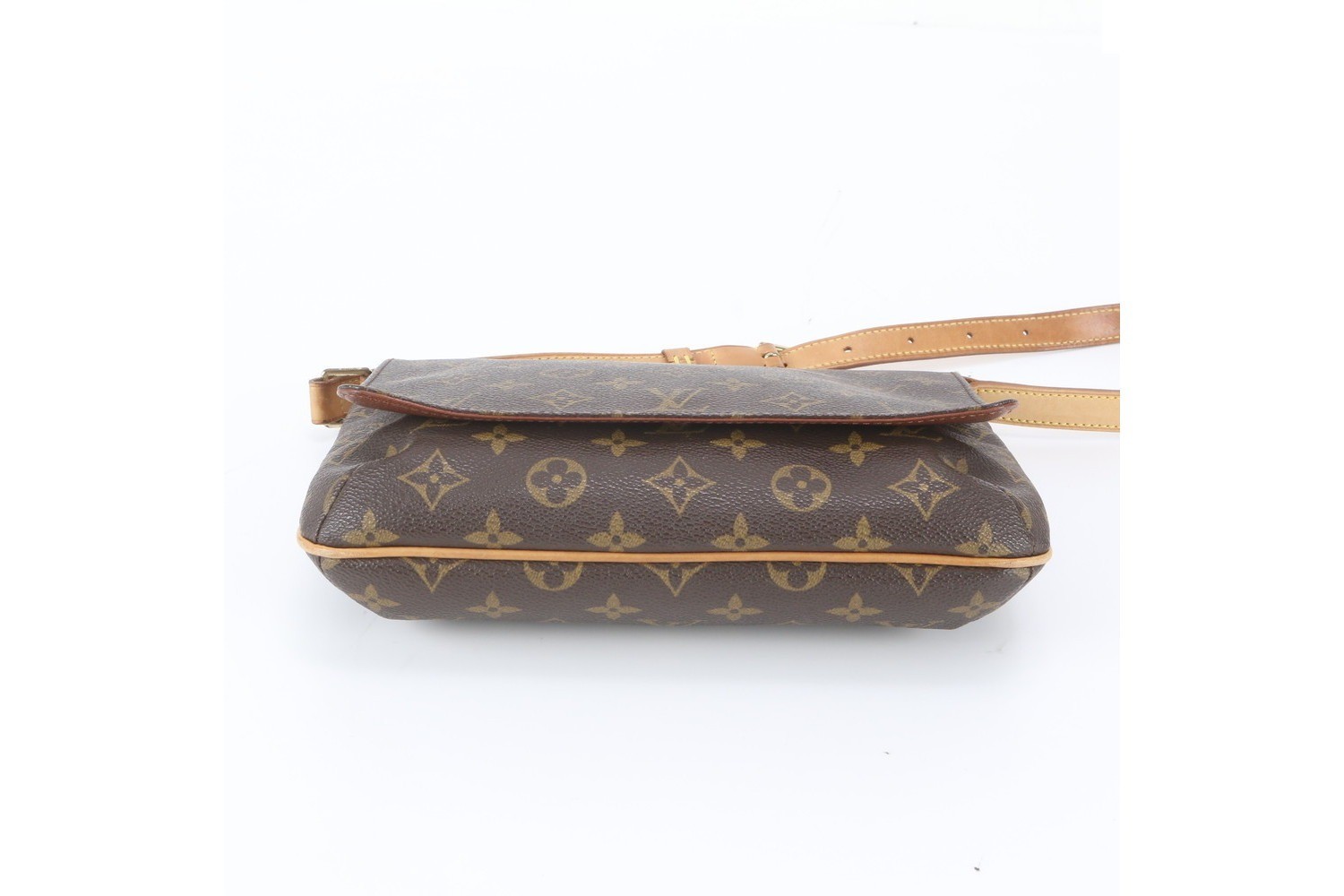 Monogram Musette Tango M51257 Leather Shoulder Bag — view 6