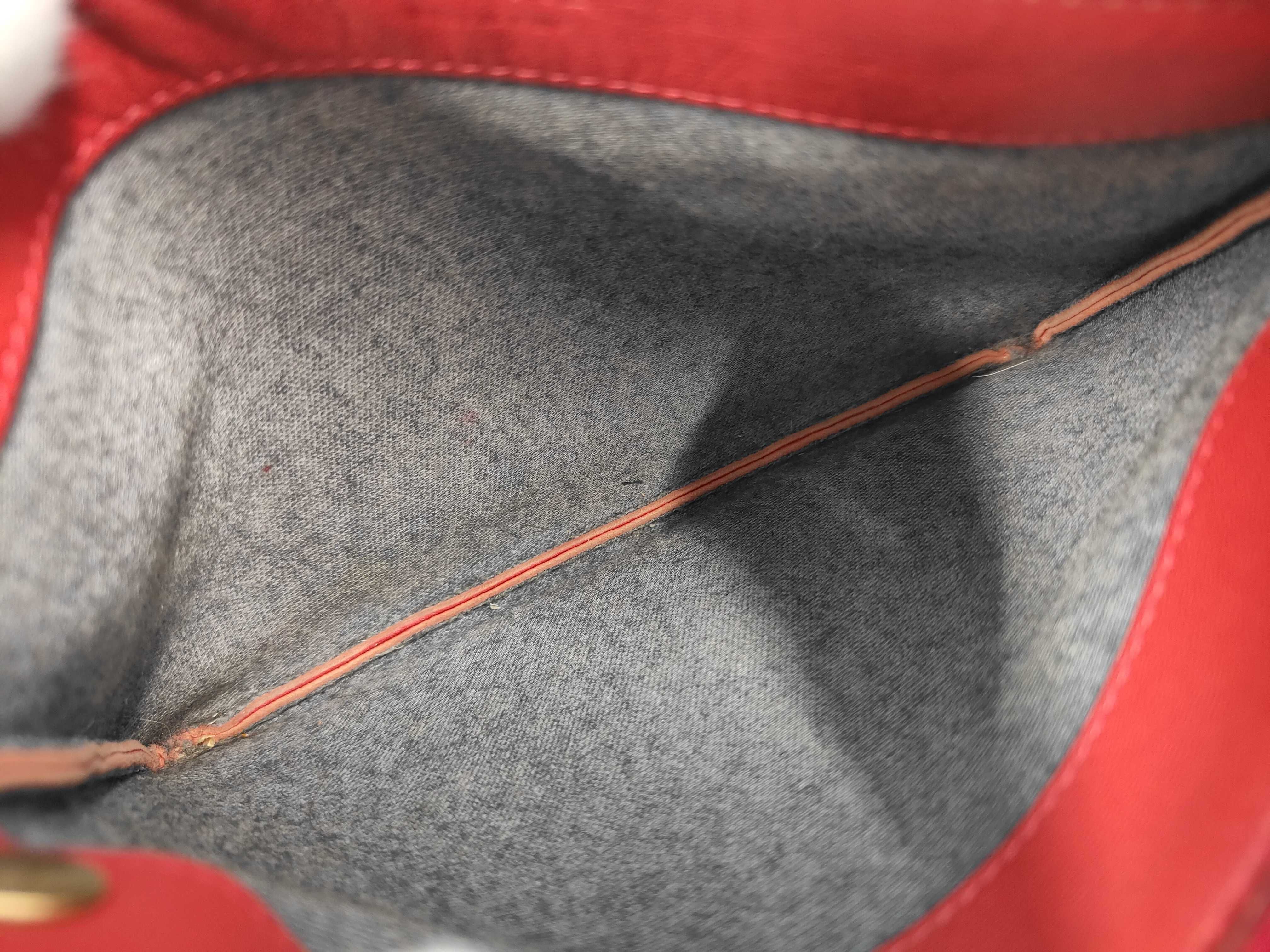 Trio Shoulder Bag, Red, with Dust Bag — view 10