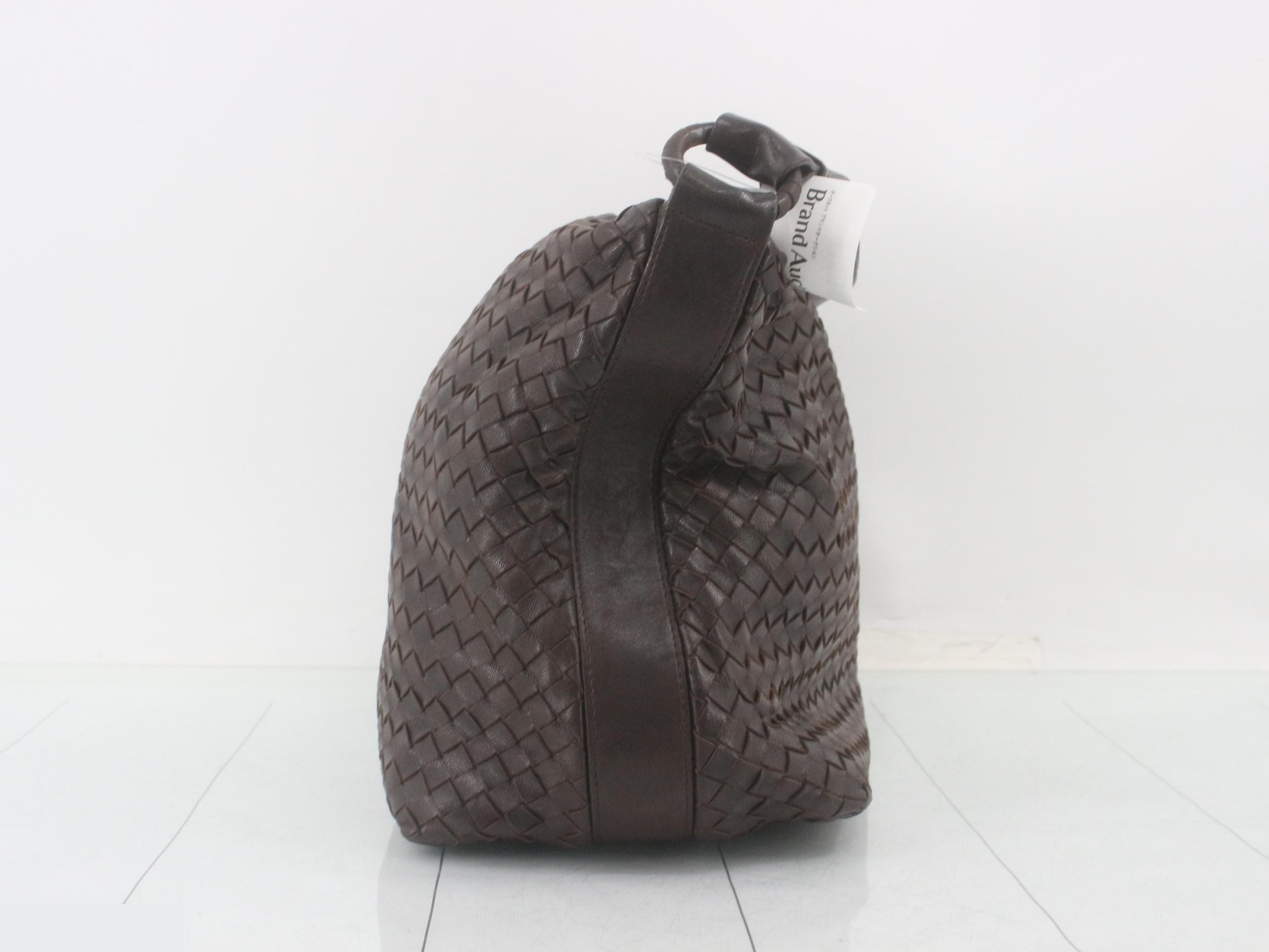 115658 Intrecciato Shoulder Bag — view 4