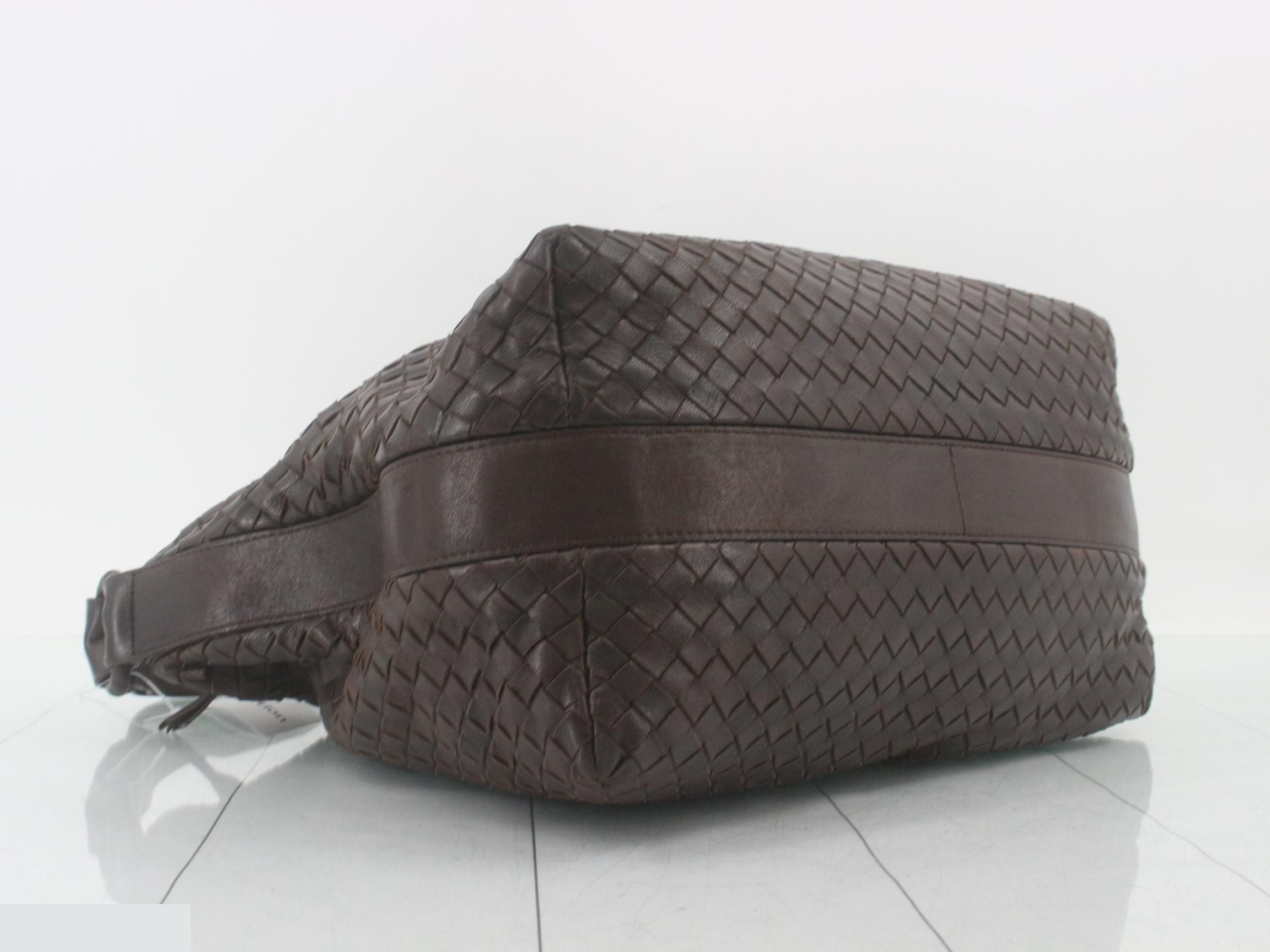 115658 Intrecciato Shoulder Bag — view 5