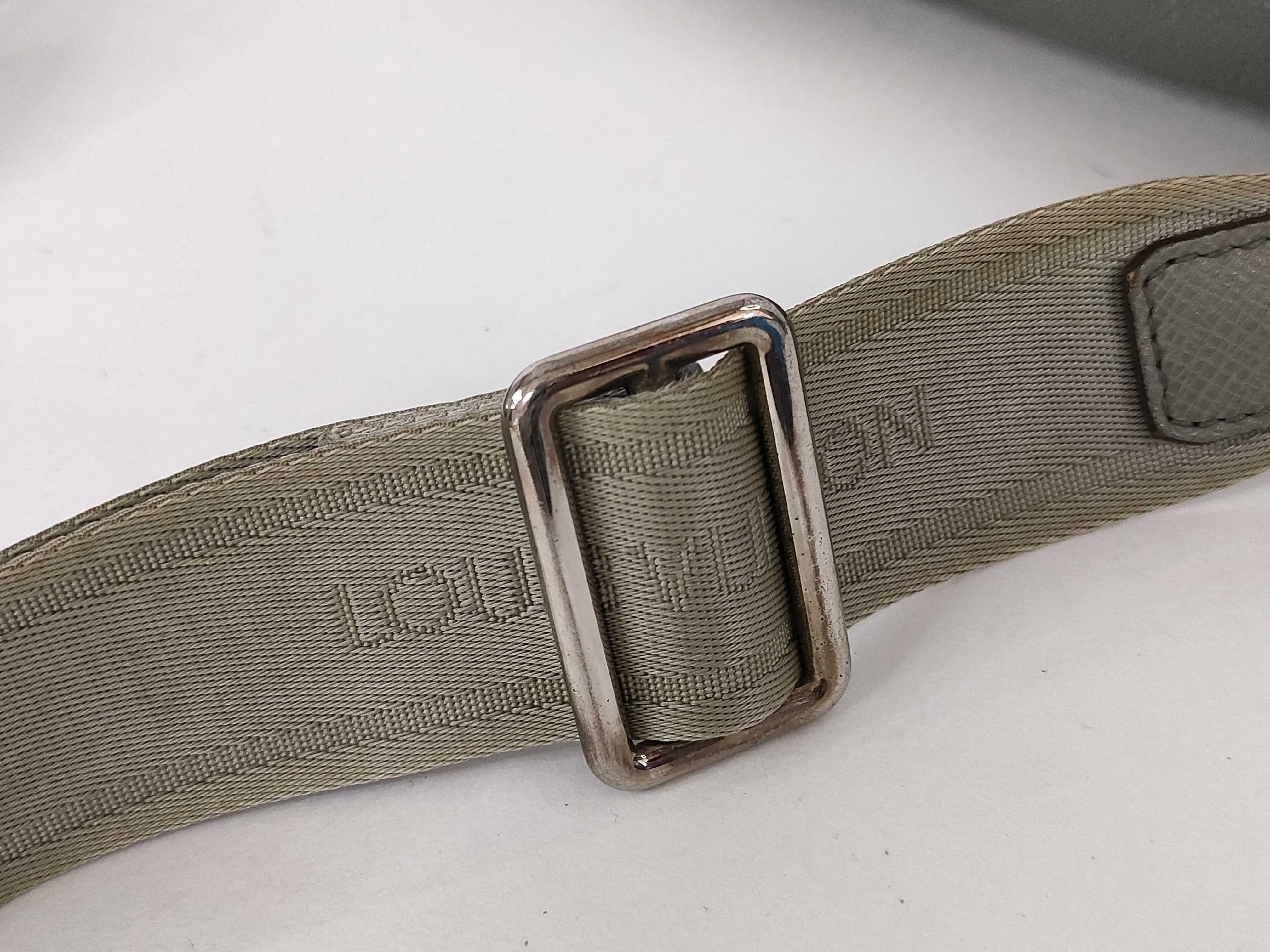 Taiga Louis Vuitton Messenger Bag Taiga Shoulder Bag — view 15