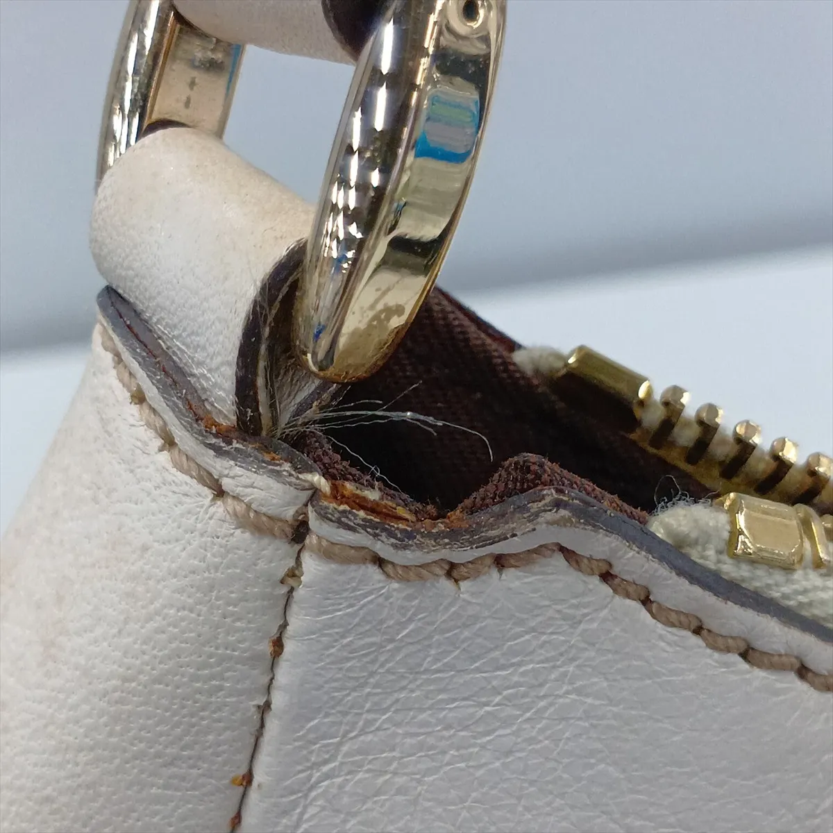 GG Canvas 190525 Canvas x Leather Handbag Beige x White — view 12