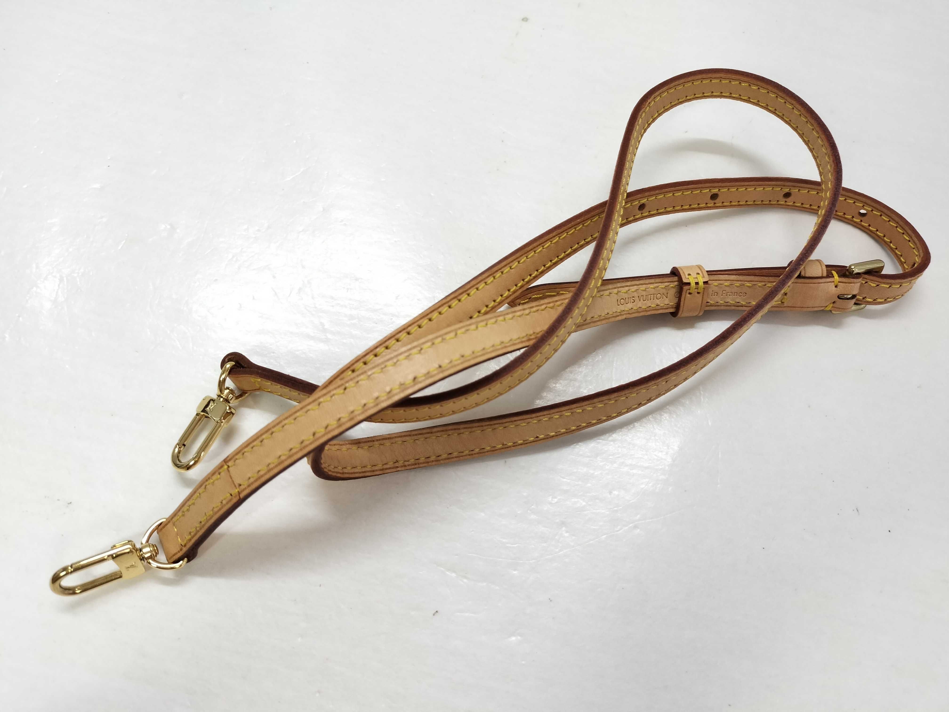 Monogram Louis Vuitton Pochette Accessoire Storage Bag Included Long Shoulder M51980 VI0020 Pouch — view 12