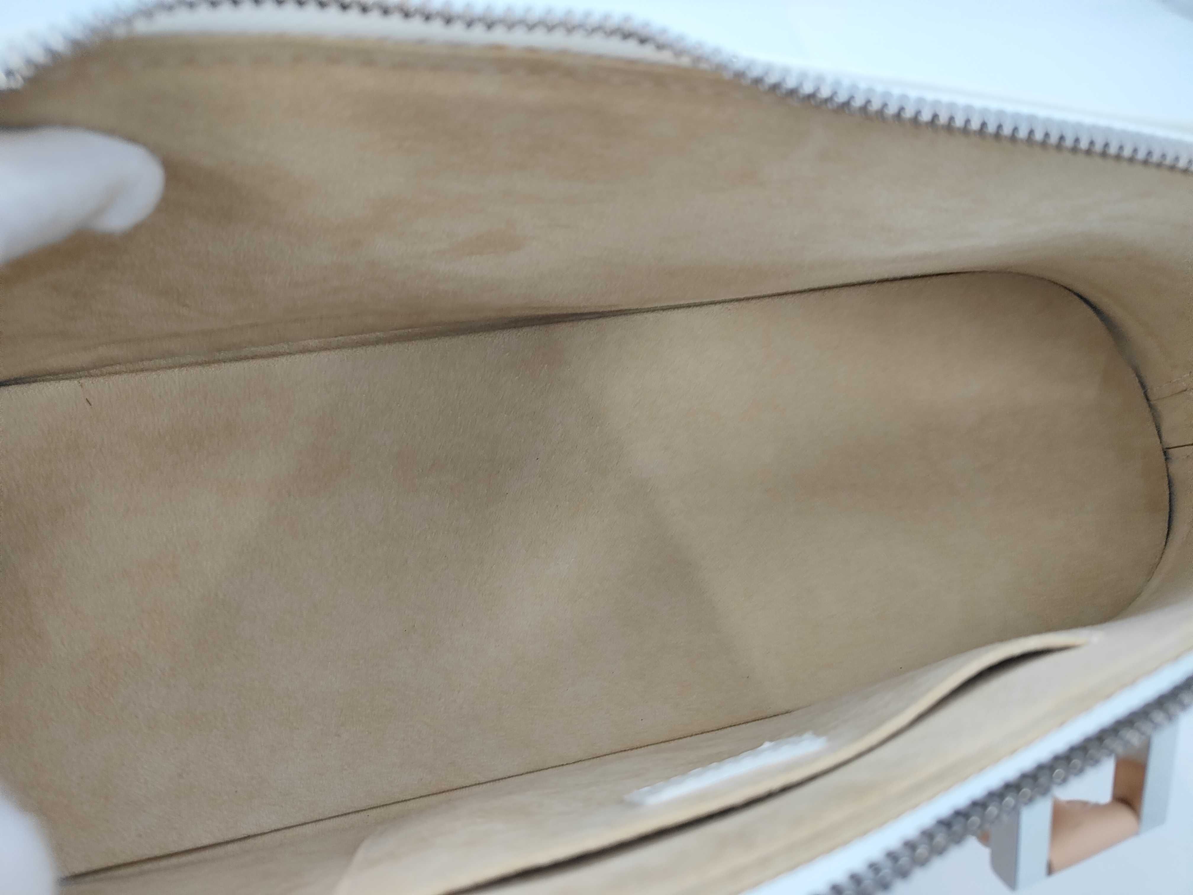 Bag Louis Vuitton East West Alma Graffiti Handbag — view 10