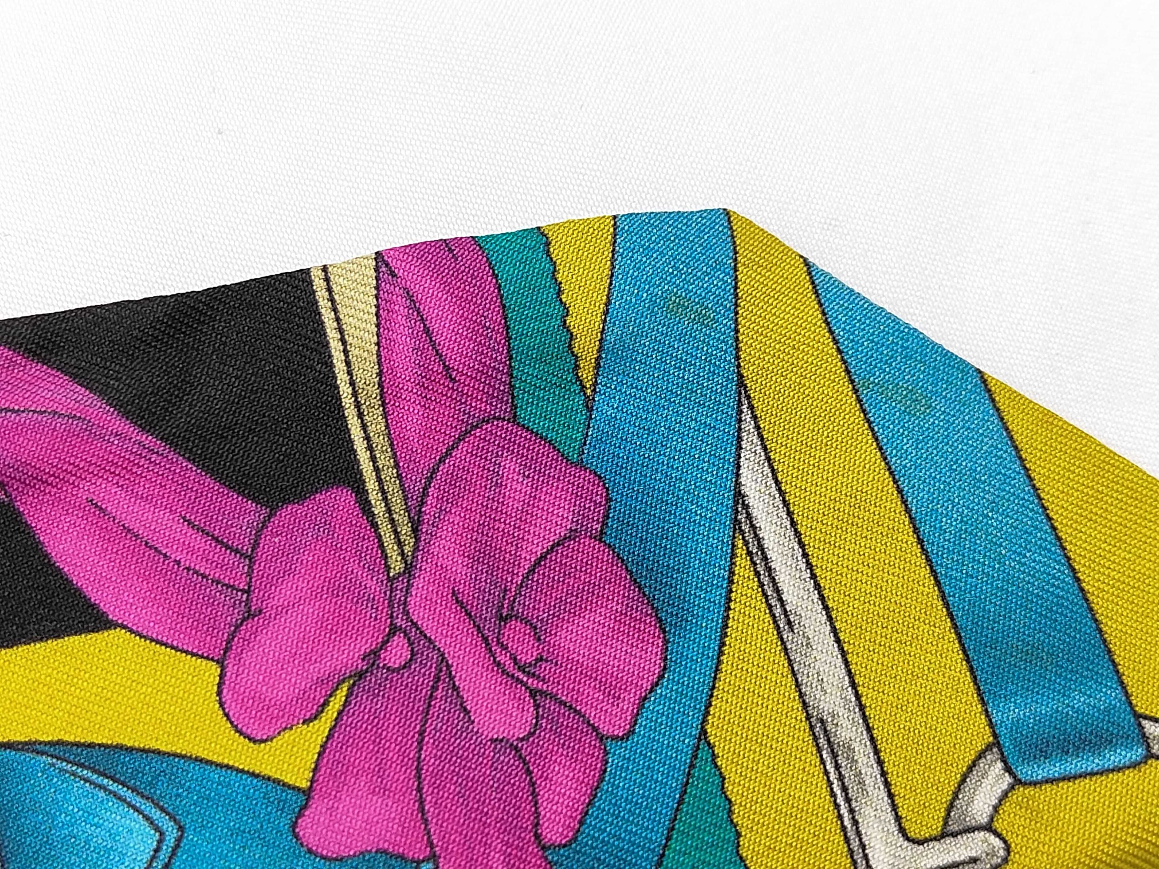 Twilly with tag and other accessories — view 5