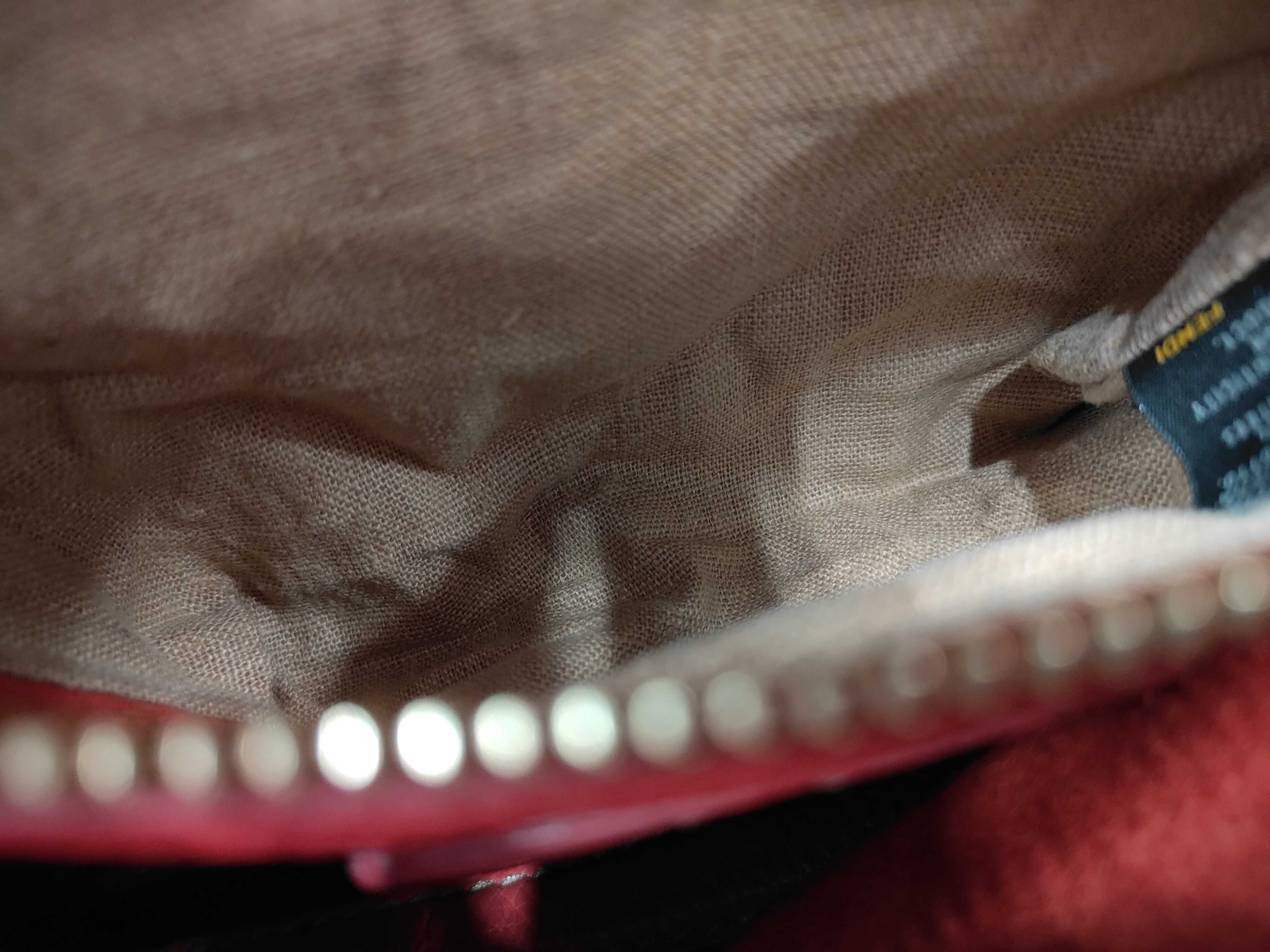 Peekaboo Bag with Strap - Handbag — view 10