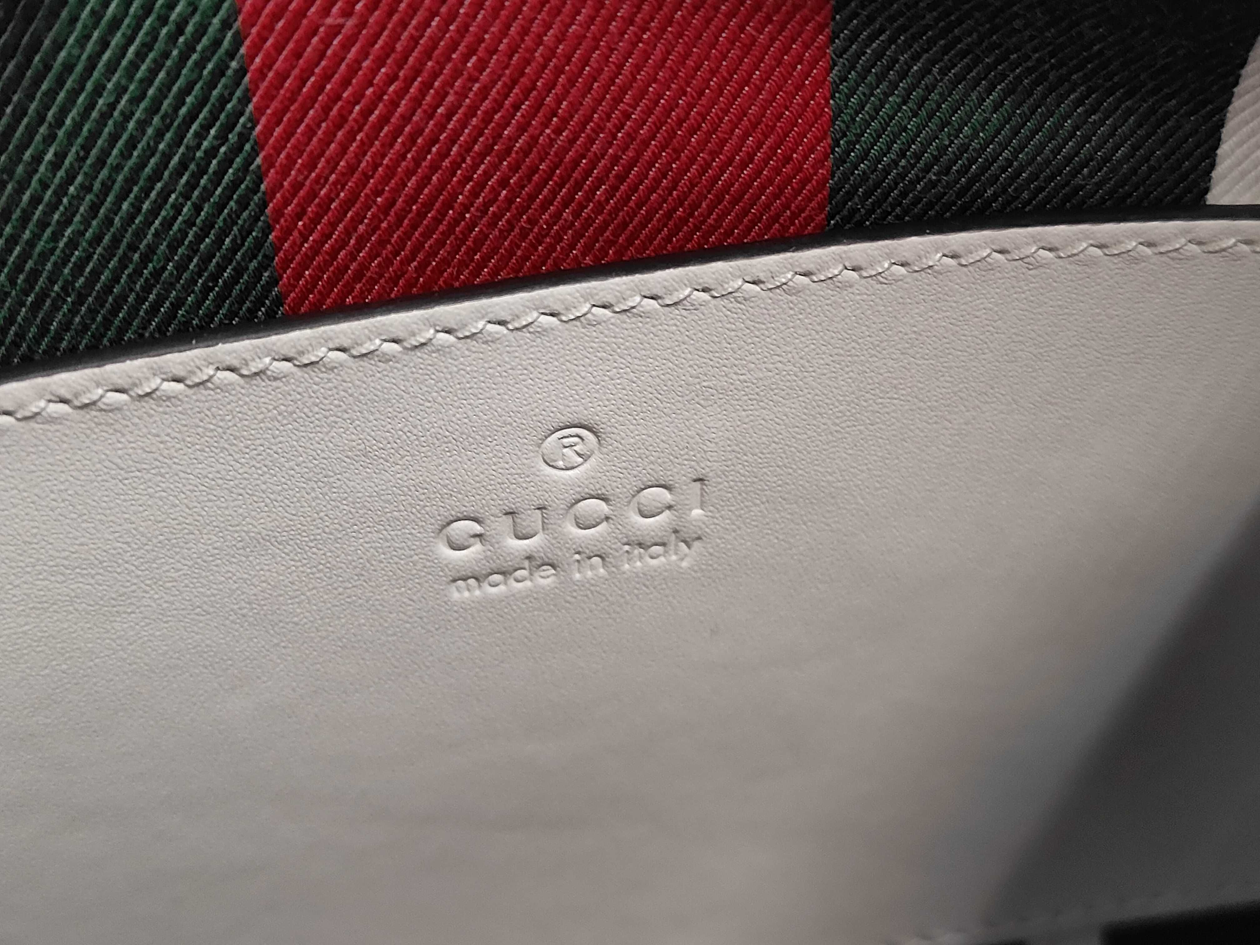unused, stored item, model number 815218, GG Supreme shoulder bag with two straps. — view 8