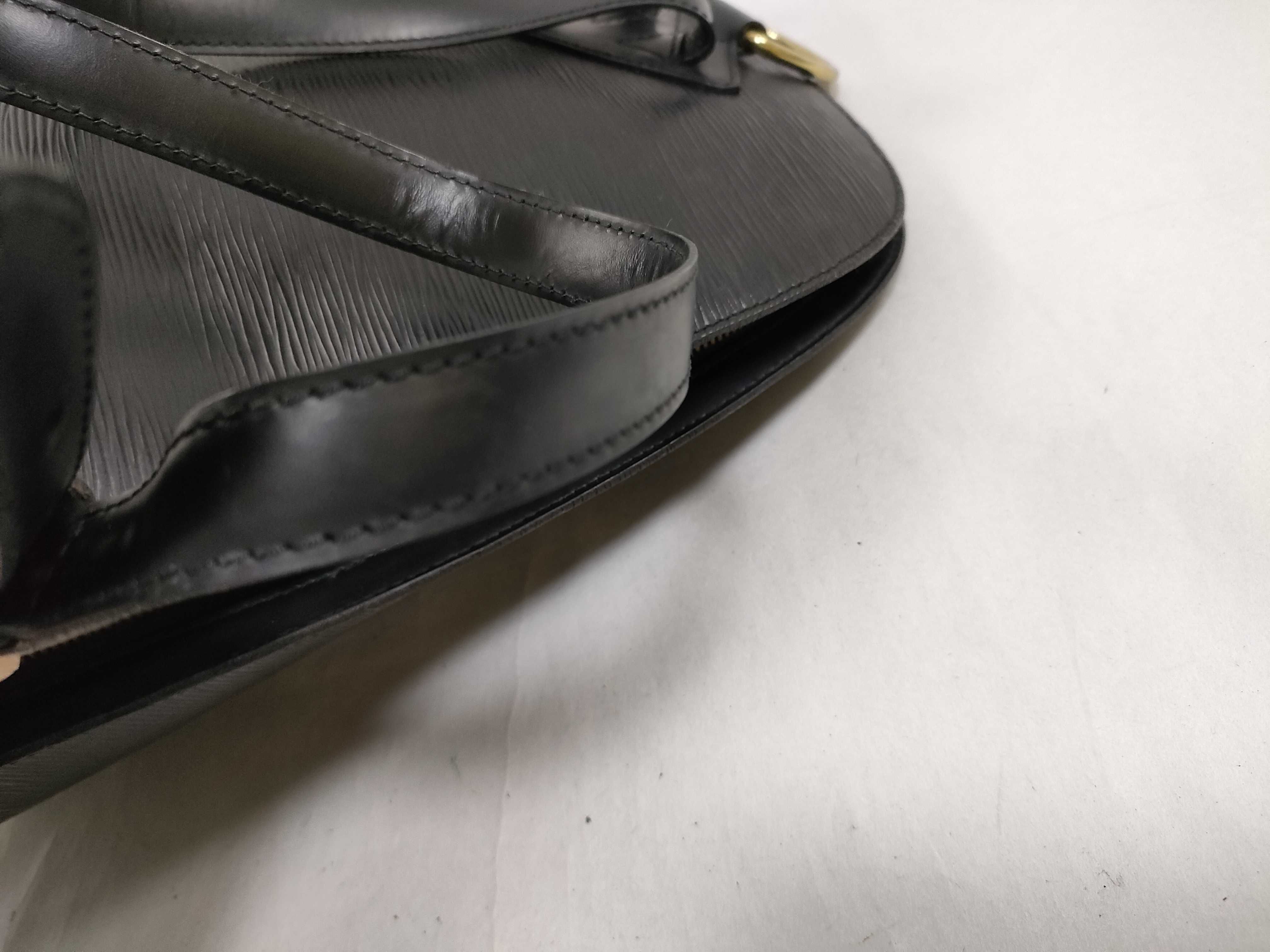 Epi Leather Backpack (Noir) — view 4