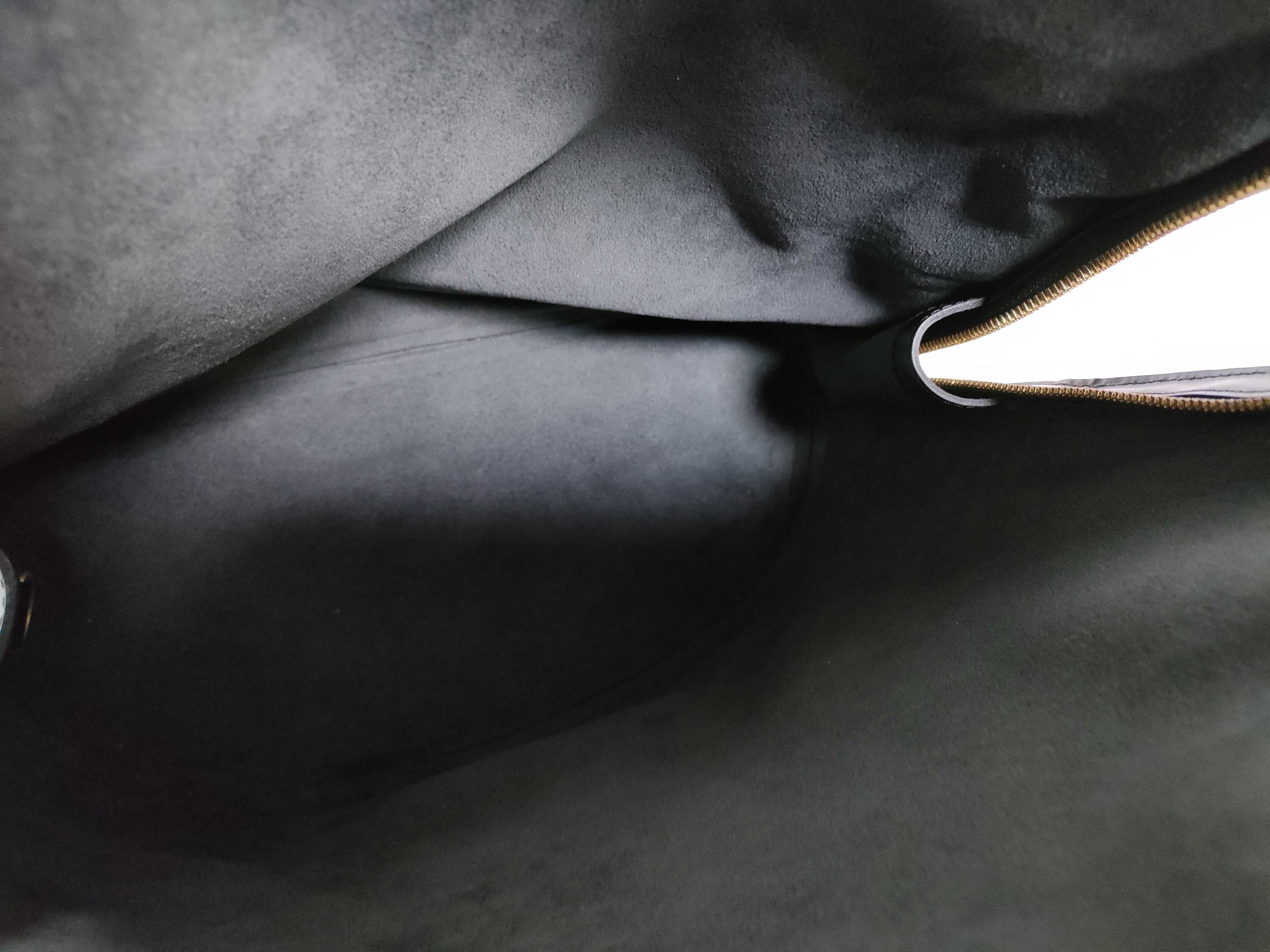 Epi Leather Backpack (Noir) — view 10