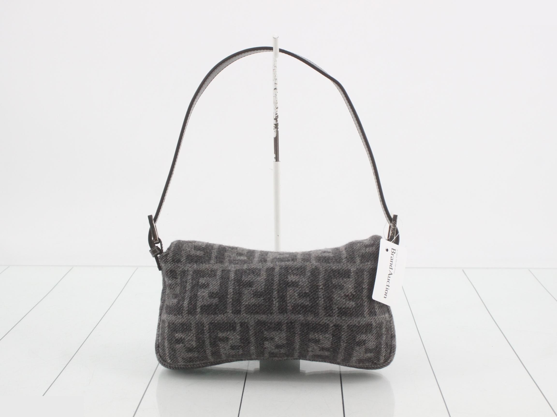 ZUCCA Mamma Bucket Wool x Leather — view 2