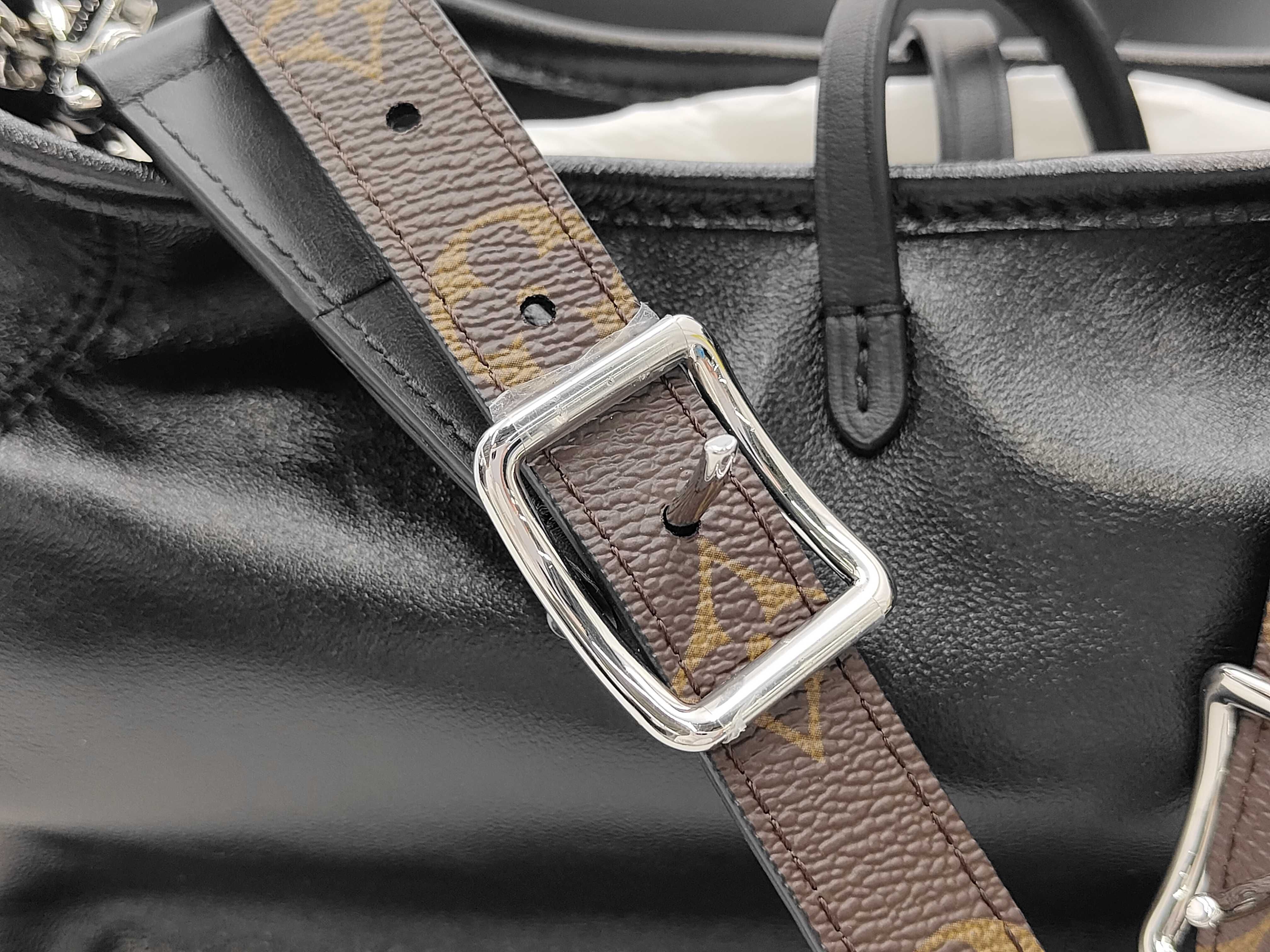Leather Carryall Cargo Vibe PM Tote Bag — view 11