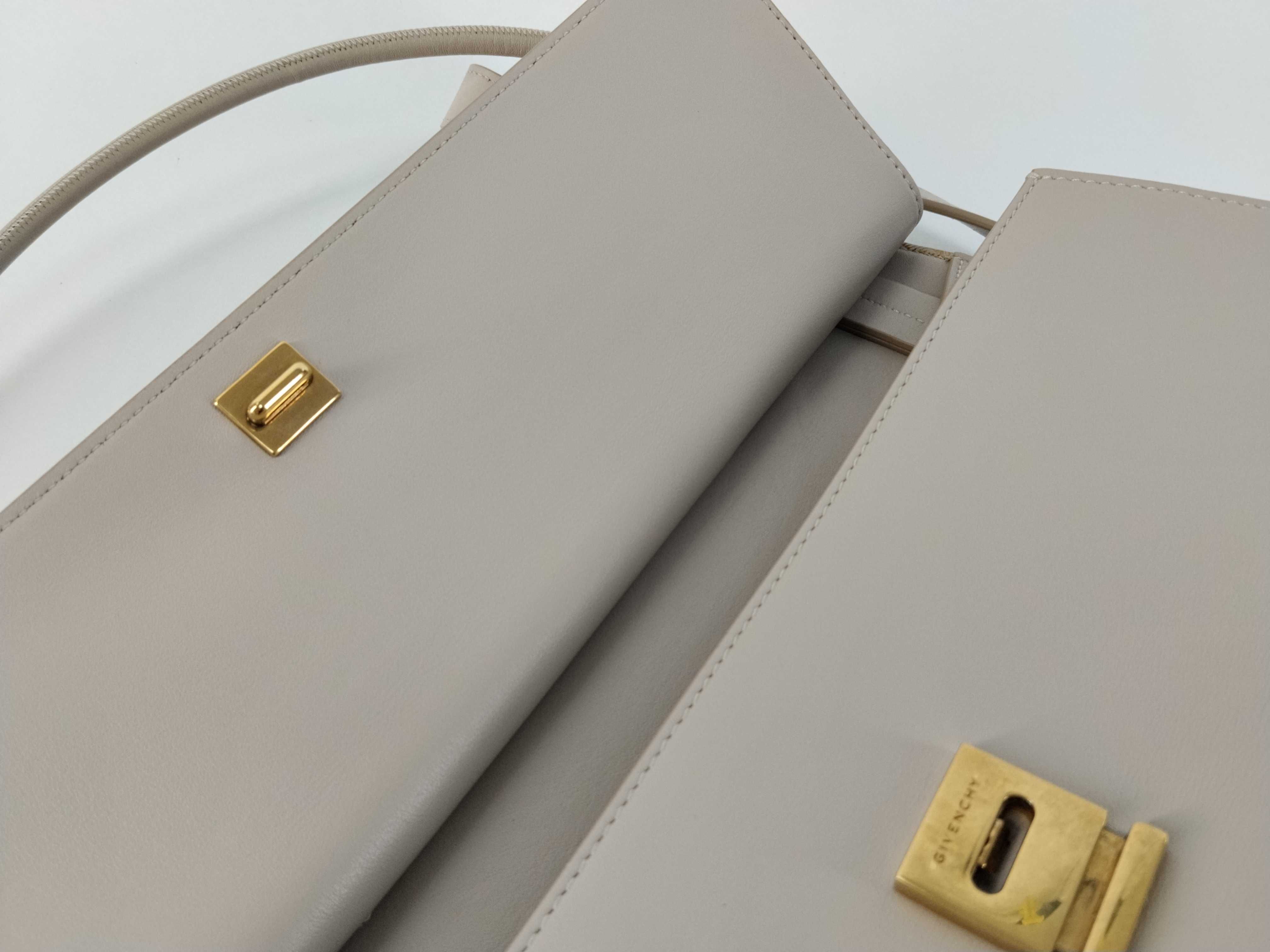 Phip Shoulder Bag Handbag — view 9