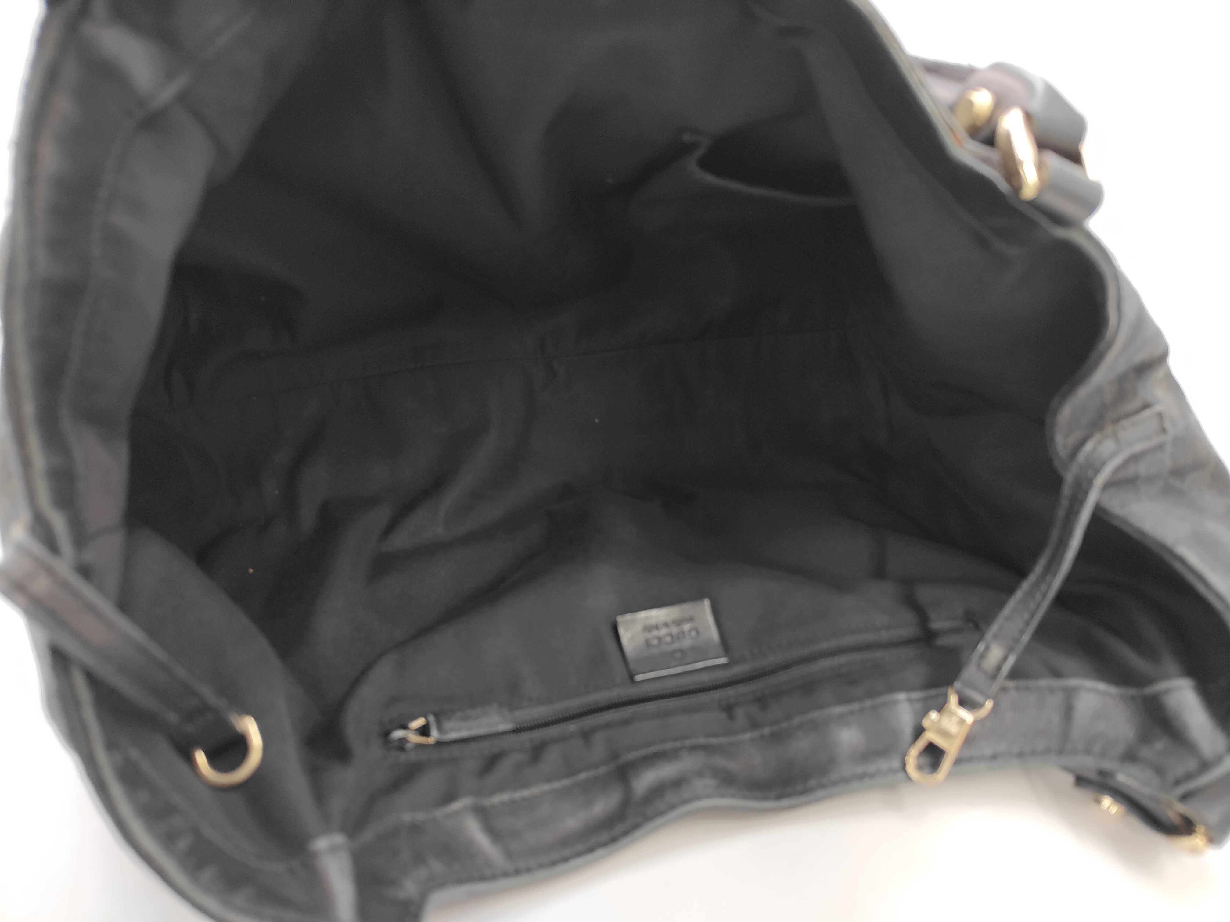 GG Canvas Black Tote Bag — view 6