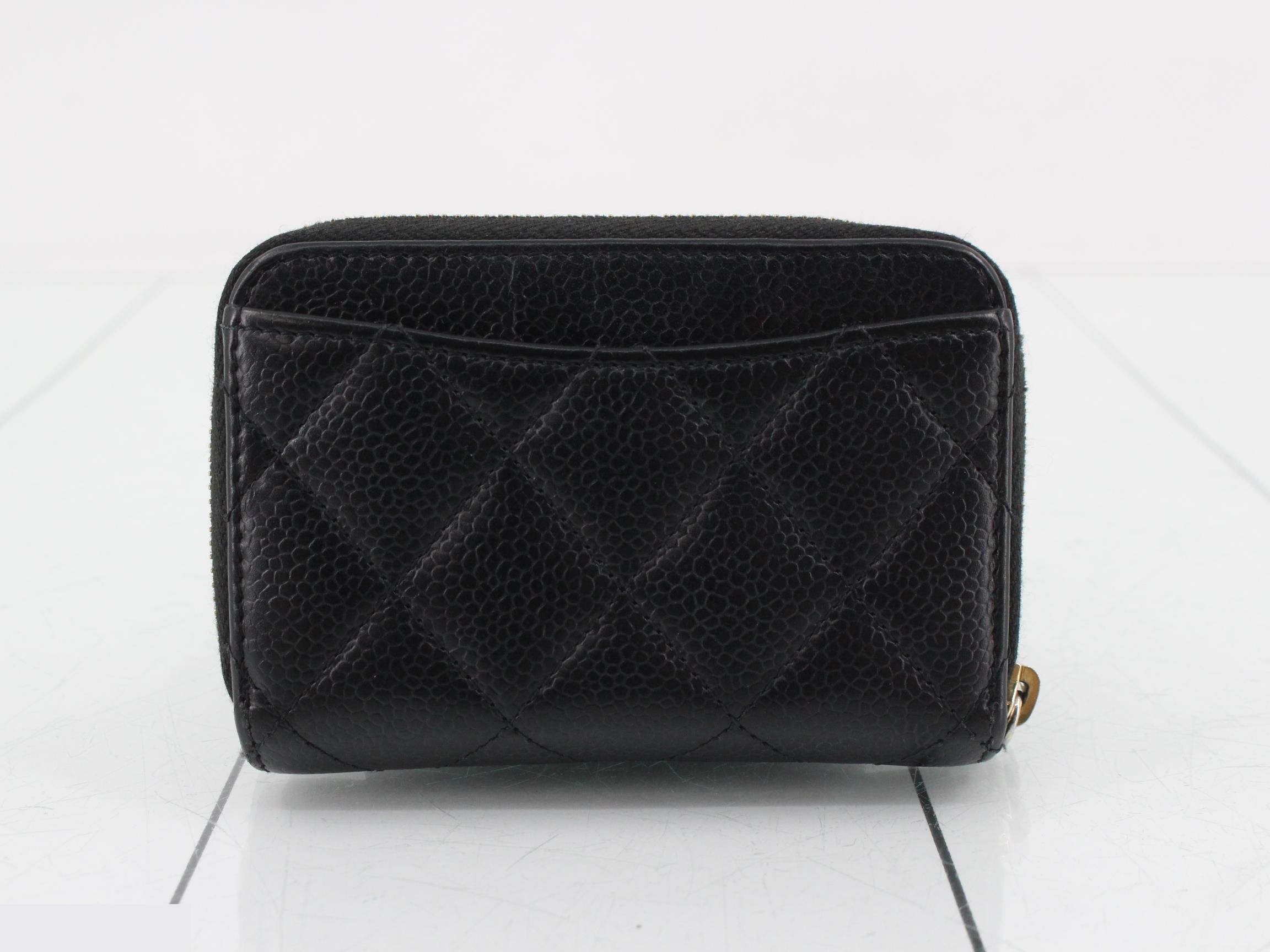 Matelassé (bag) and coin case, caviar leather, Coco mark, black — view 2