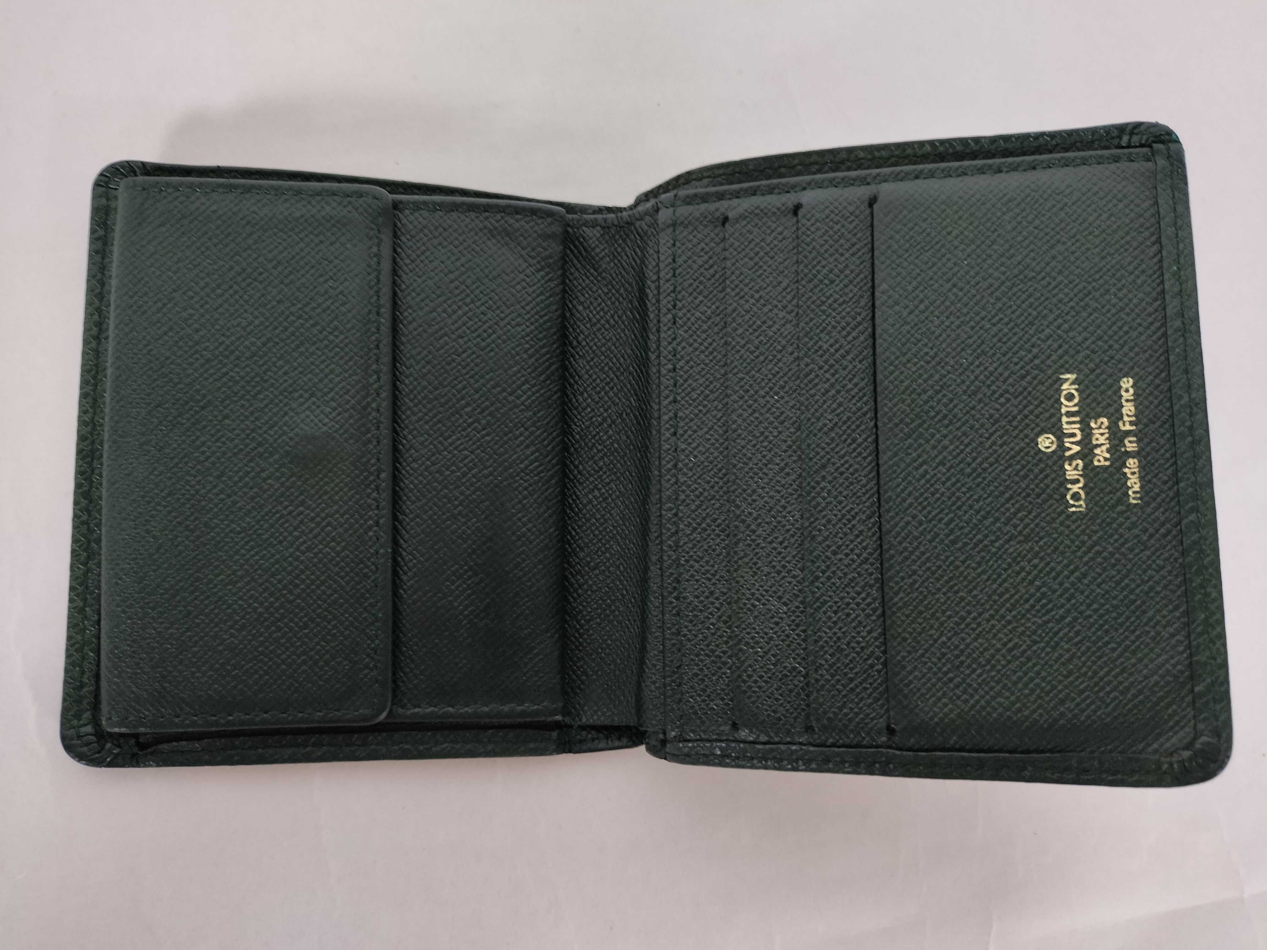 Taiga Leather Compact Wallet (Serial Number) — view 7