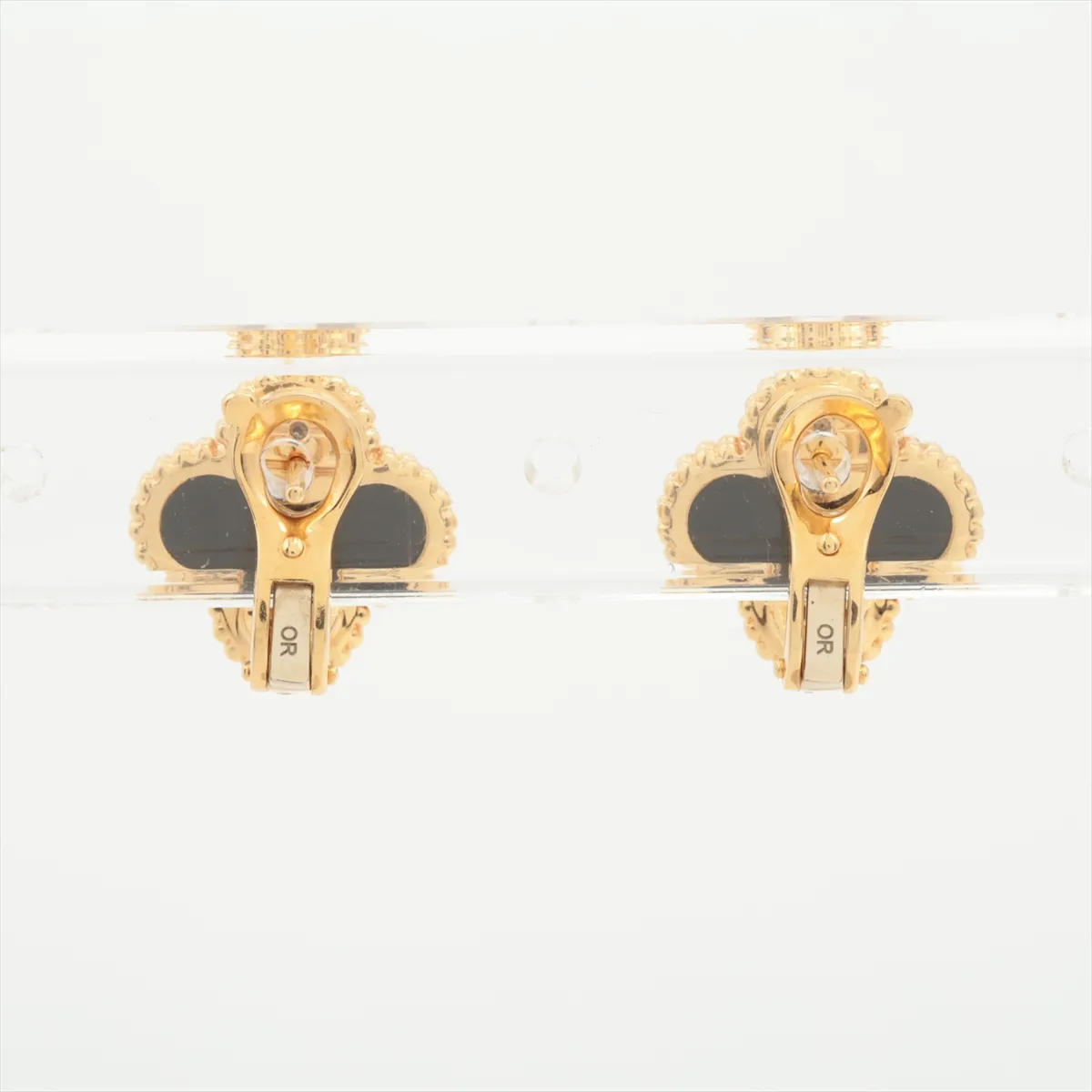 Vintage Alhambra Onyx Earrings 750(YG) 7.1g JE122436 Post wobble Small stone scratches — view 2