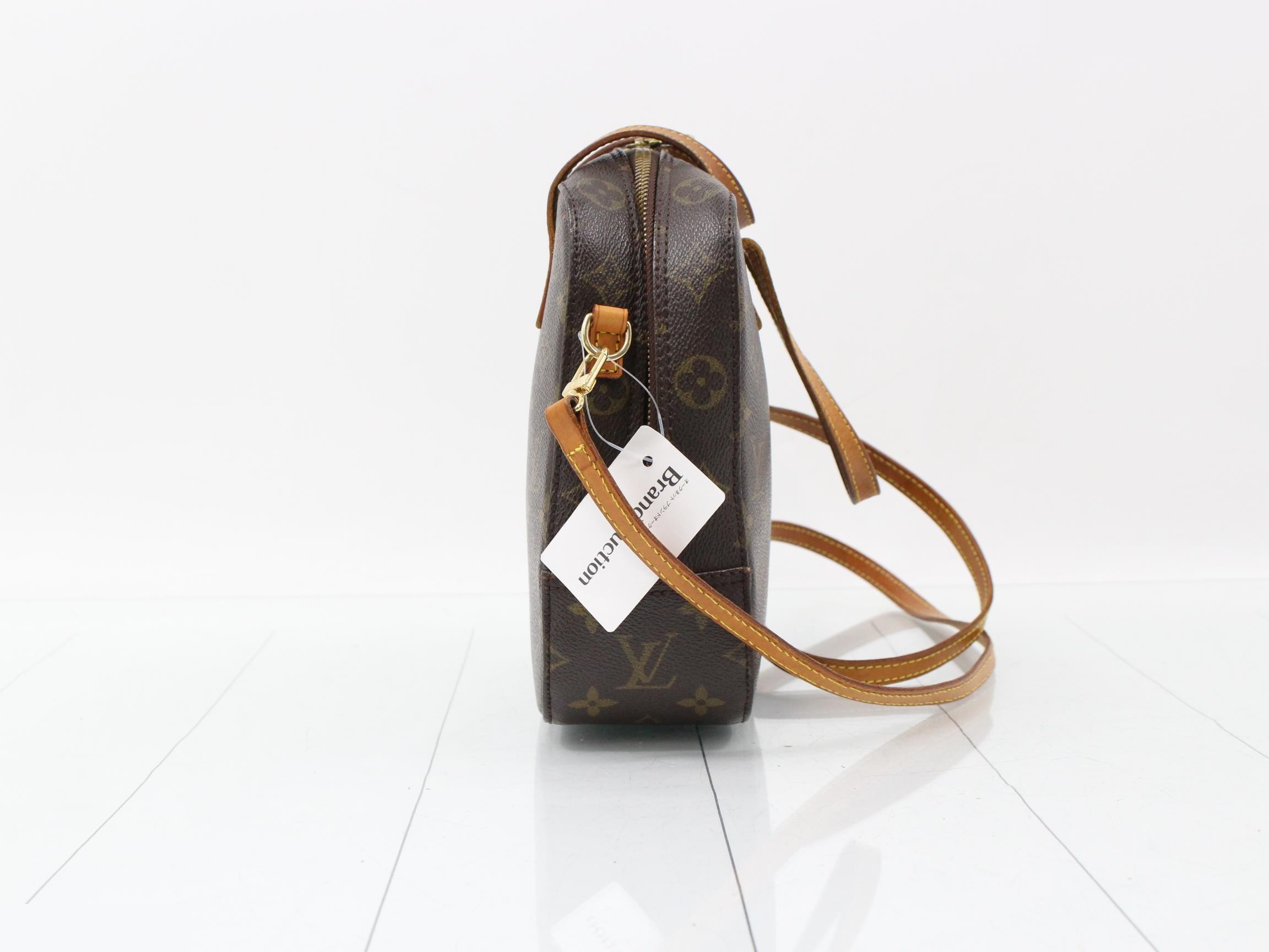 handbag — view 3