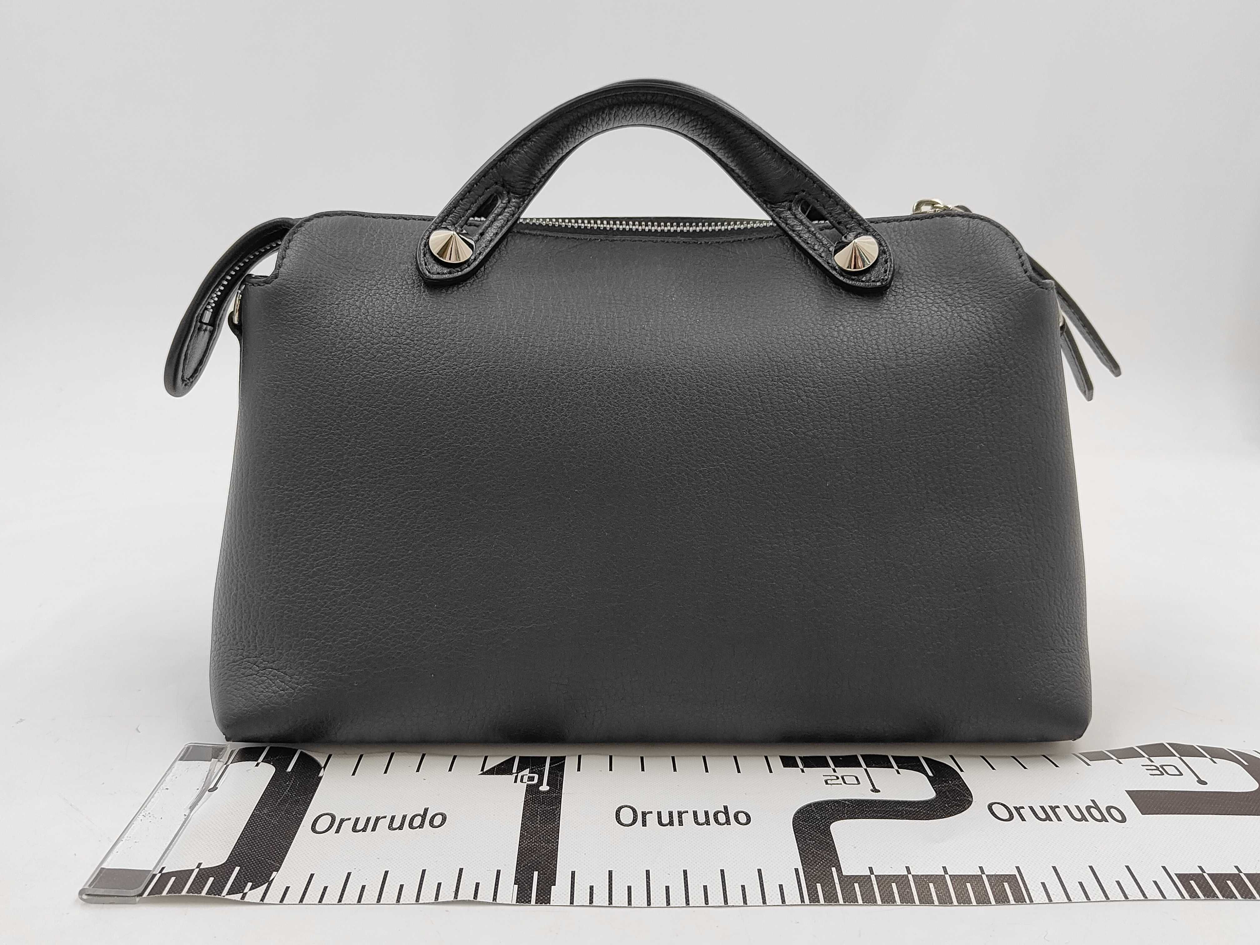 By The Way Medium Black Handbag 8BL124 — view 2