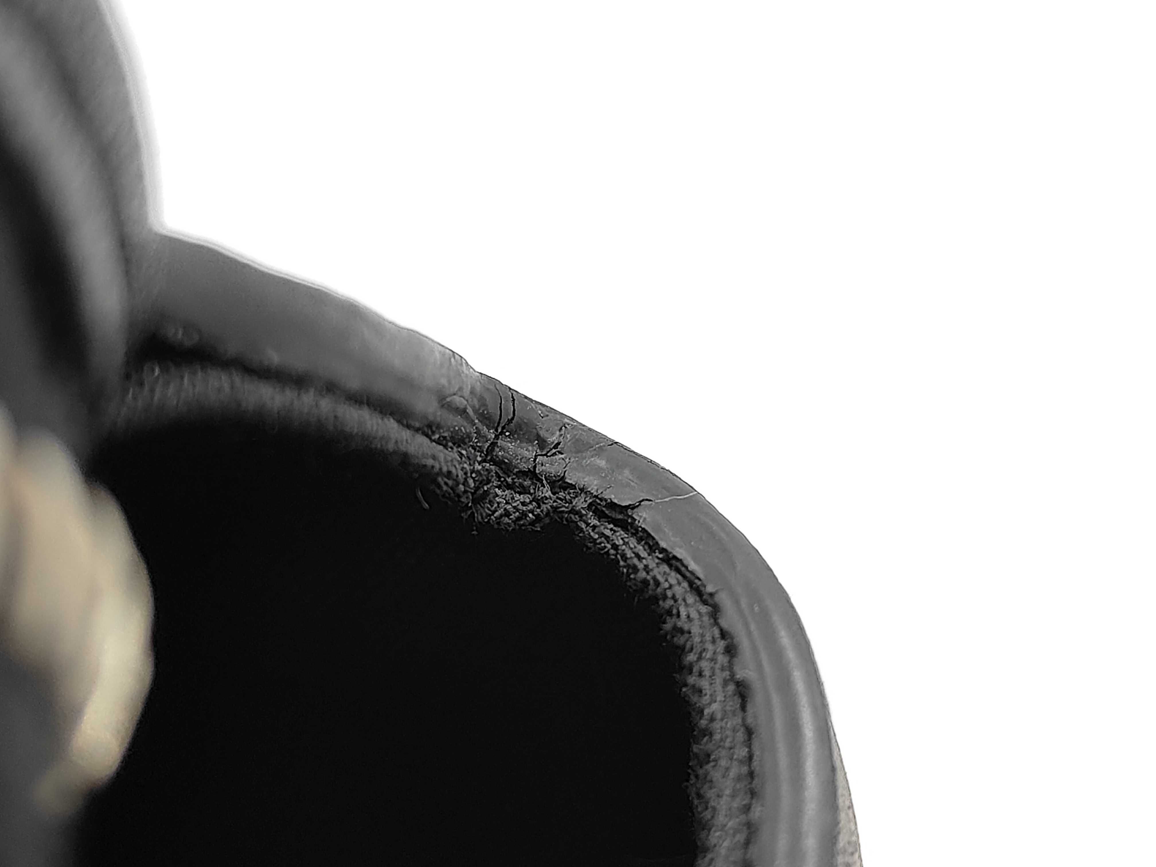By The Way Medium Black Handbag 8BL124 — view 13