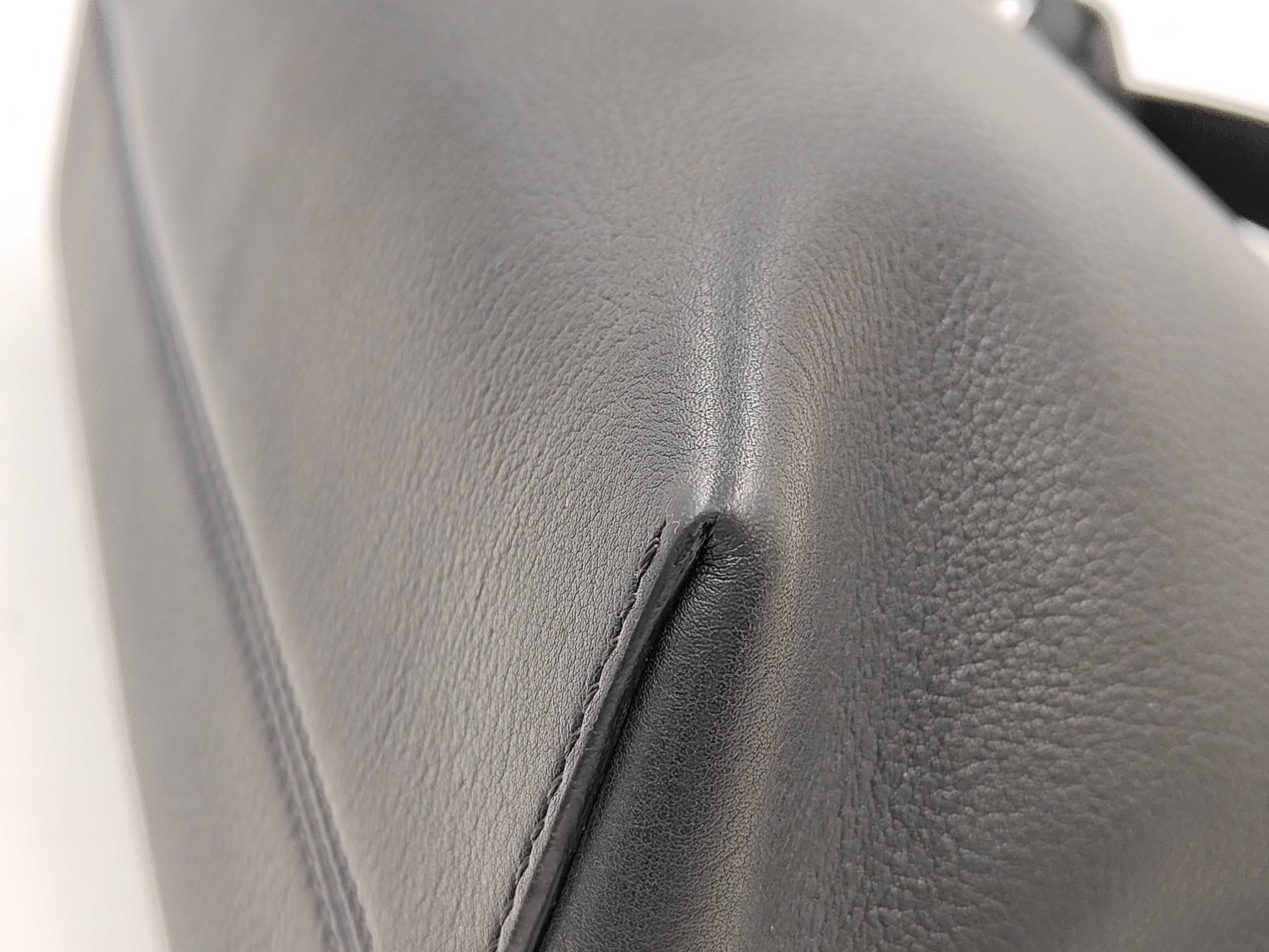 By The Way Medium Black Handbag 8BL124 — view 6