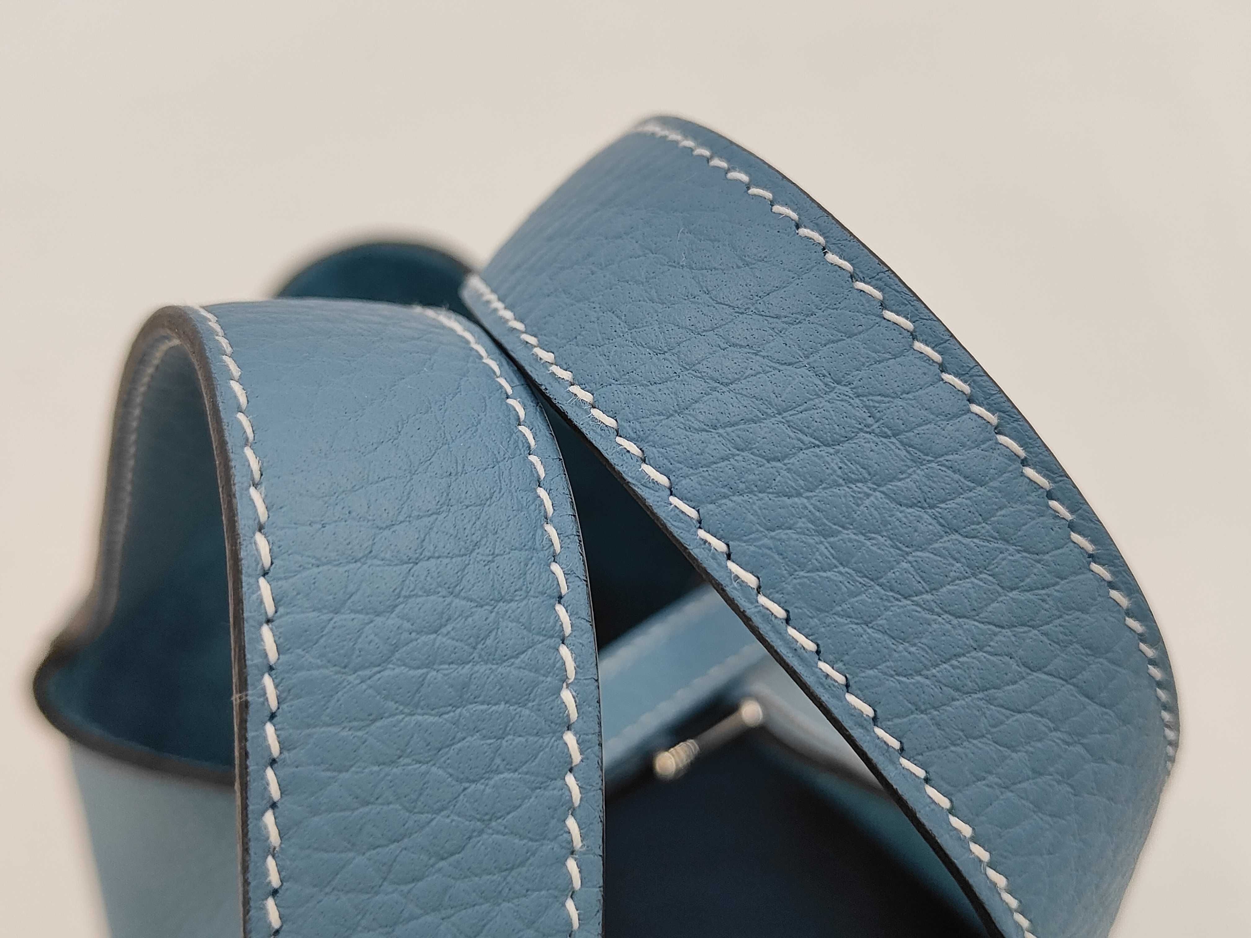 Picotin Lock 18 New Blue Jean Taurillon Clemence Leather Silver Hardware K Stamp Handbag — view 5