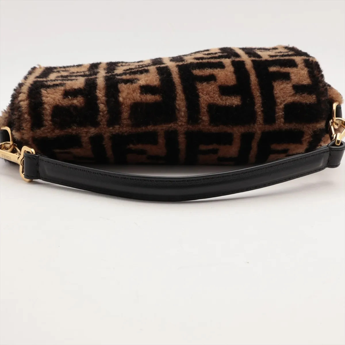 Zucca Mamma Bucket Shearling x Leather 2-Way Shoulder Bag, Brown 8BR600 — view 5