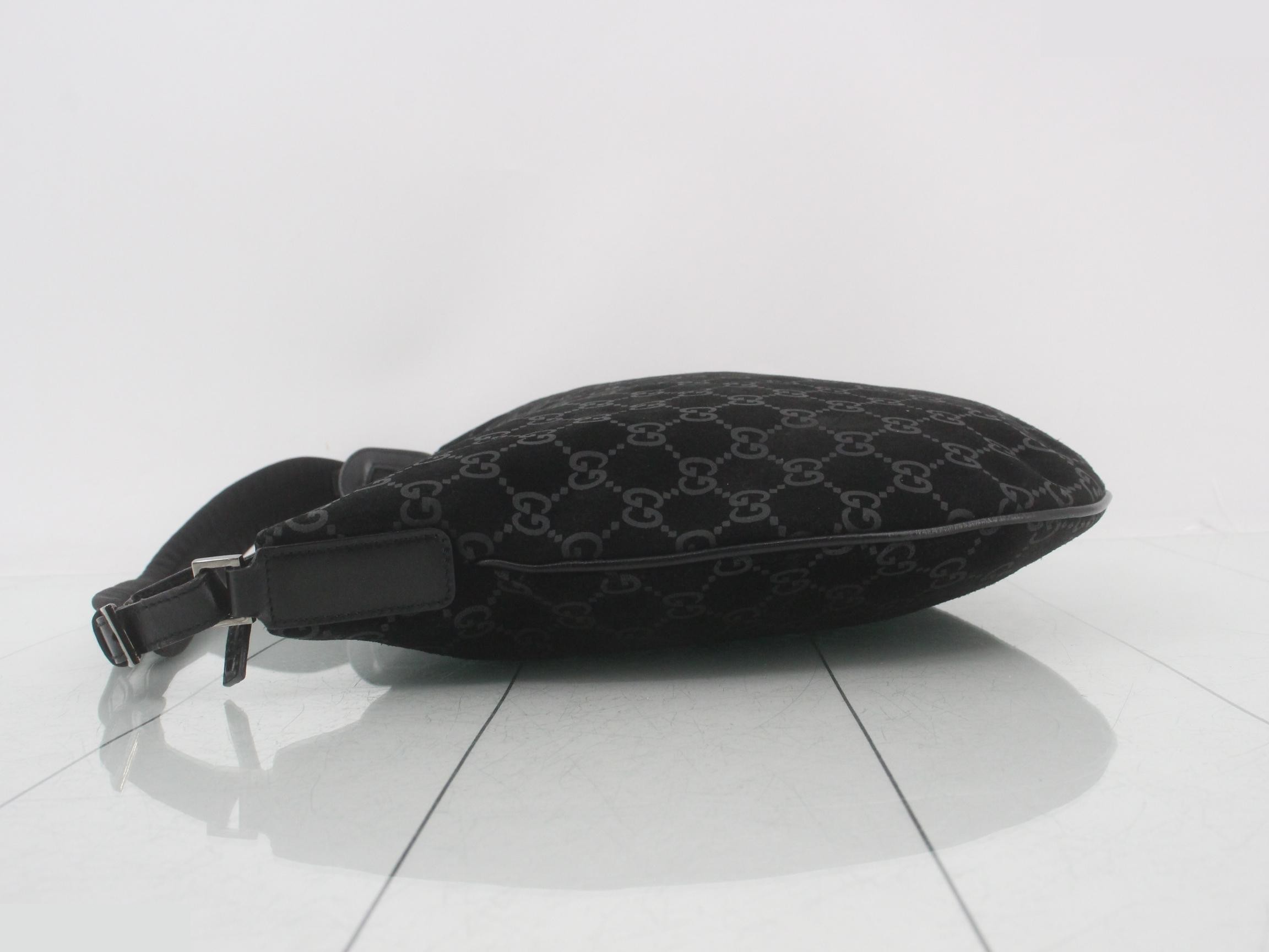 GG Canvas Handbag — view 4