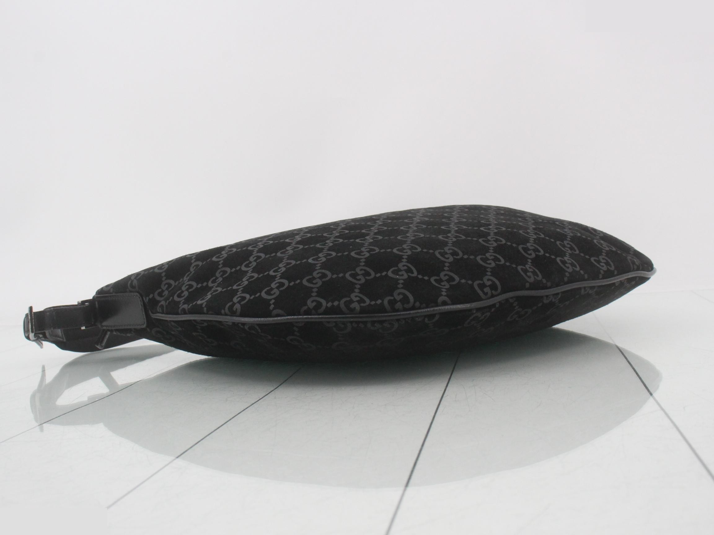 GG Canvas Handbag — view 5