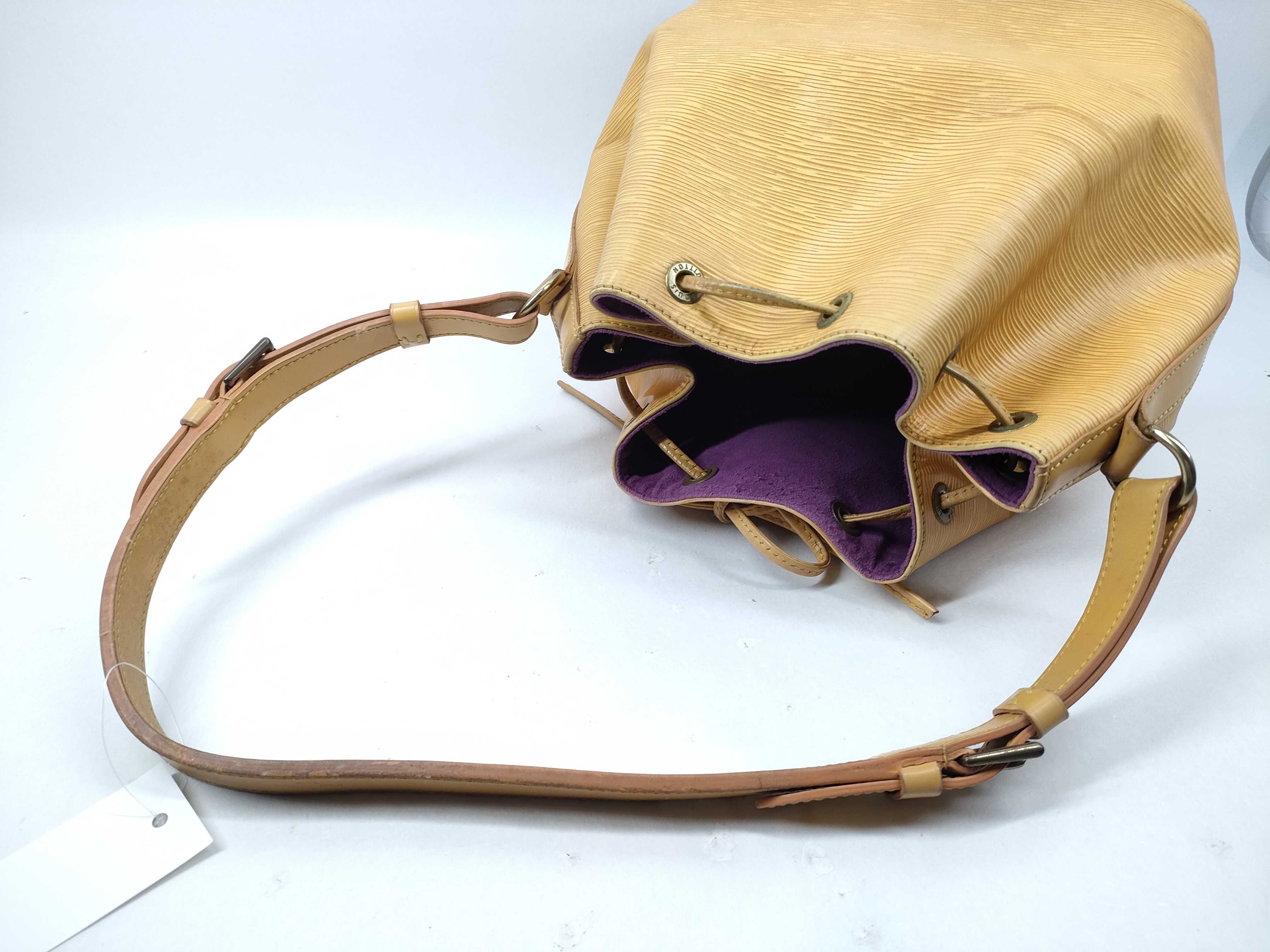 Epi Noé Shoulder Bag — view 6