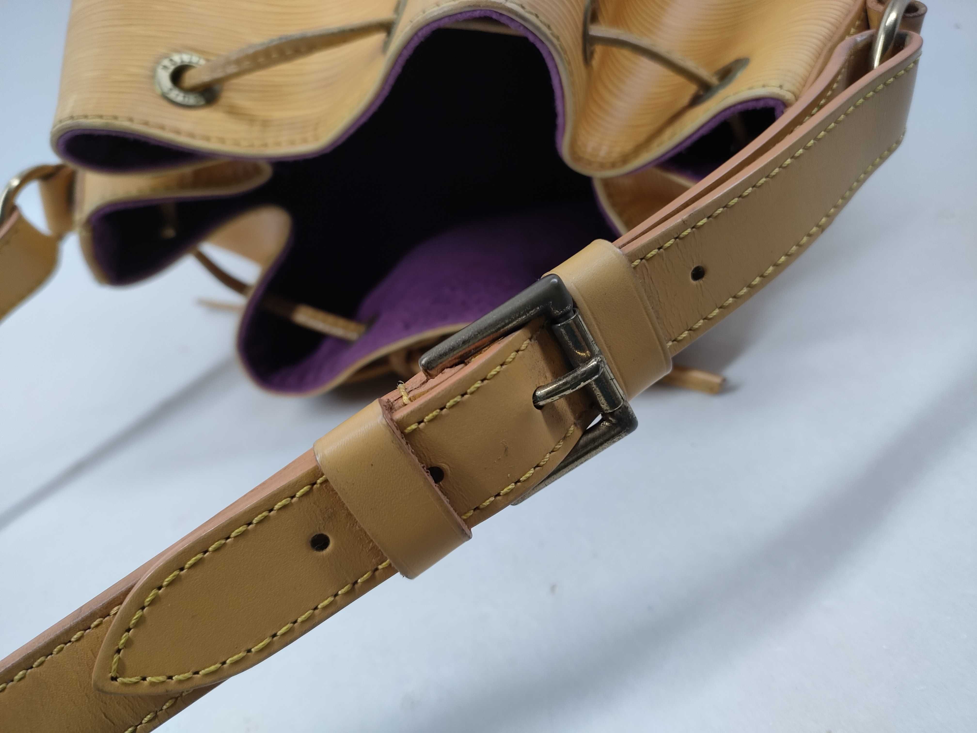Epi Noé Shoulder Bag — view 7