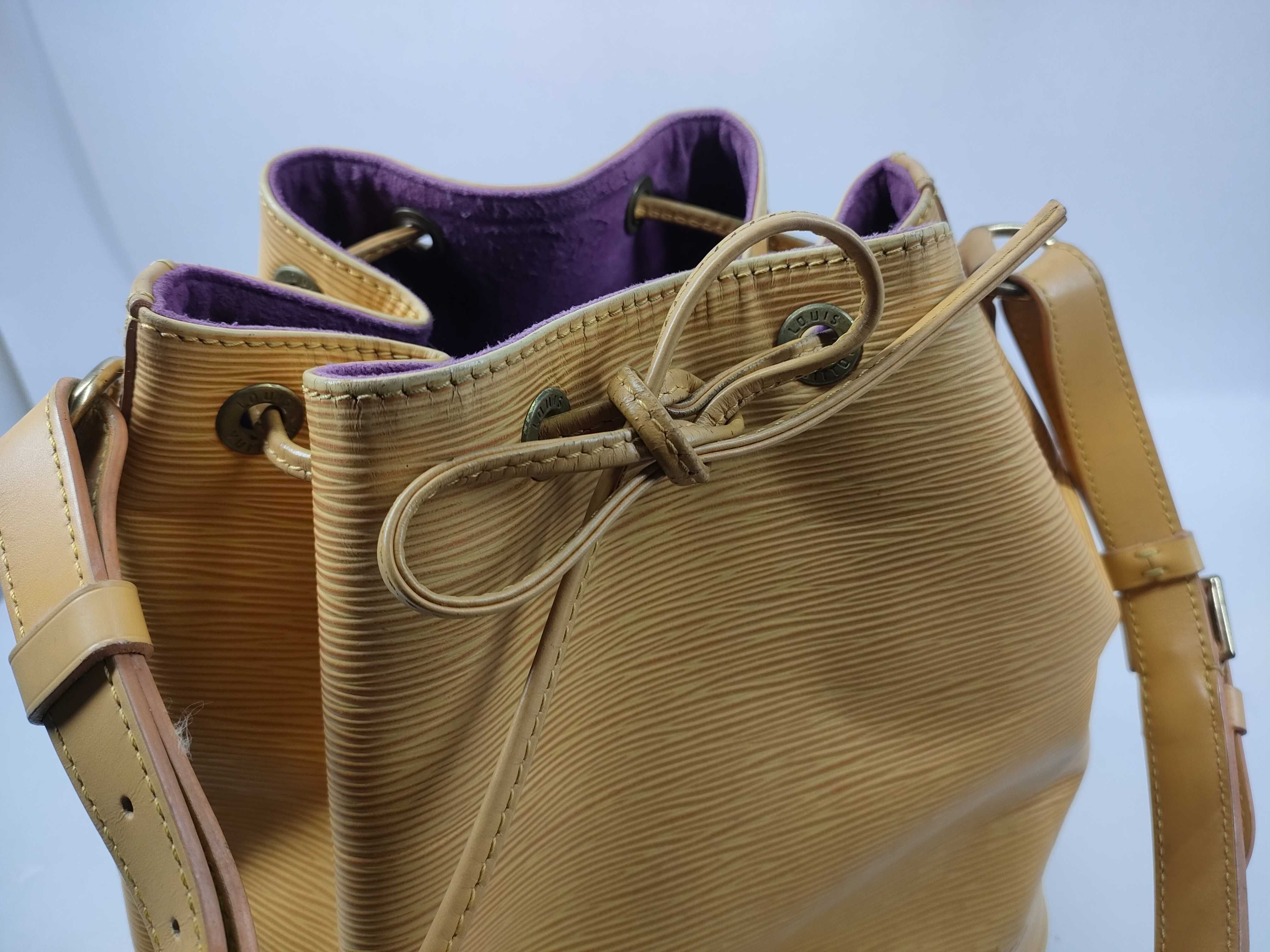 Epi Noé Shoulder Bag — view 9