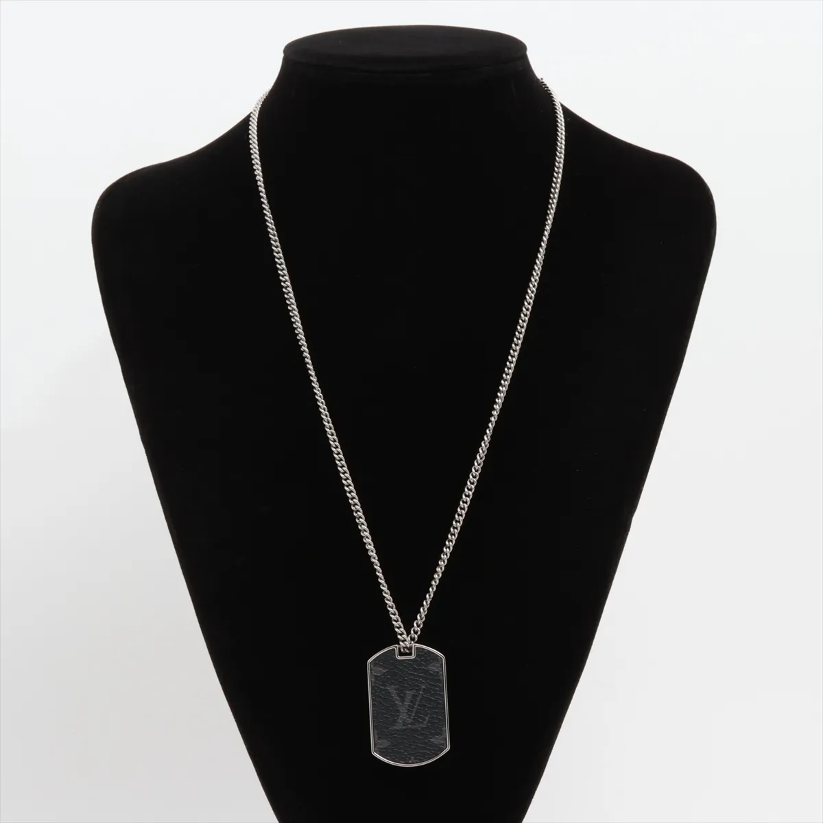 M63640 Collier Plaque Monogram Eclipse DI0251 Necklace, PVC x GP, Black x Silver. — view 6