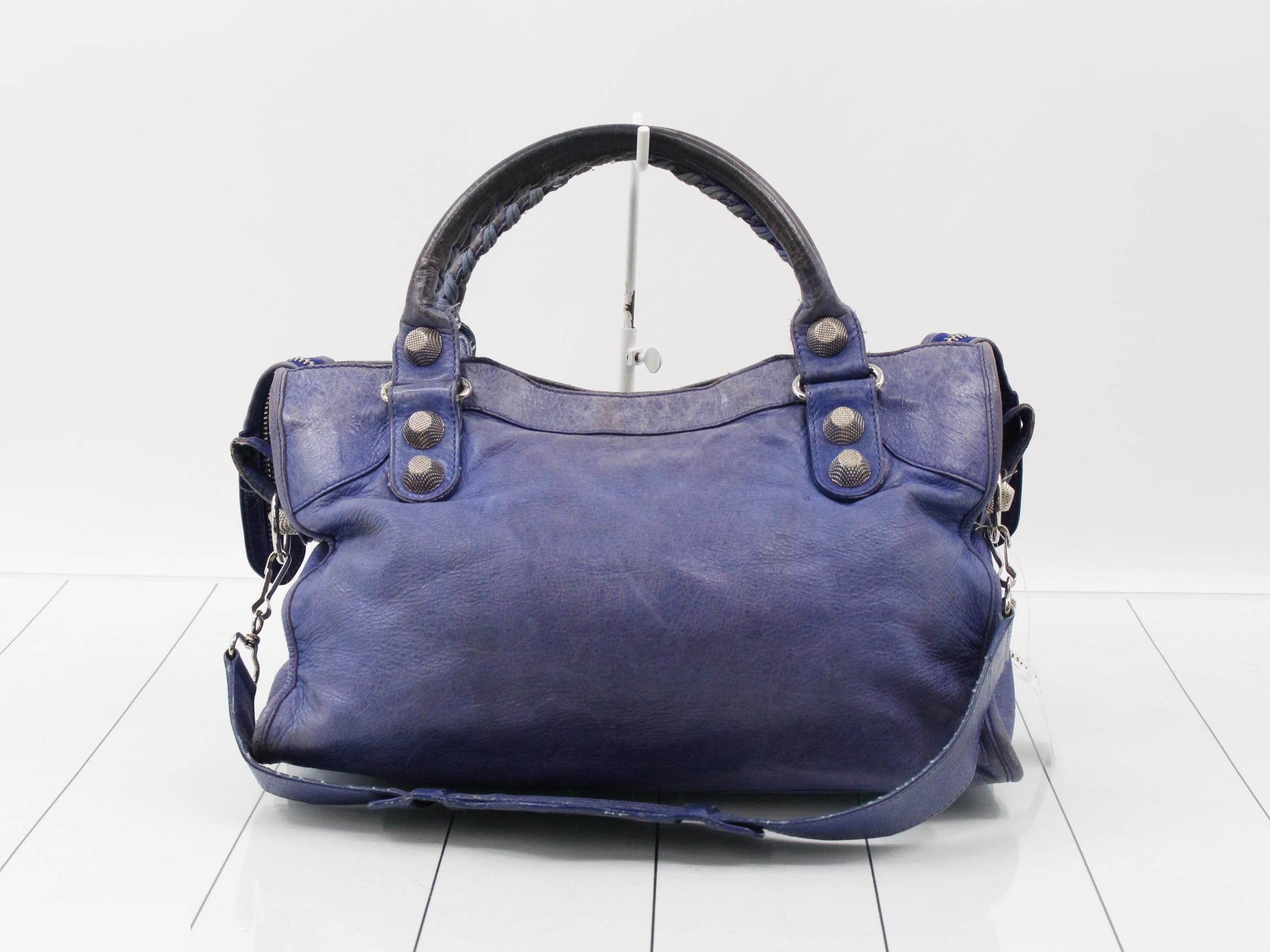 The City Giant Handbag, 2-Way Shoulder Bag — view 2