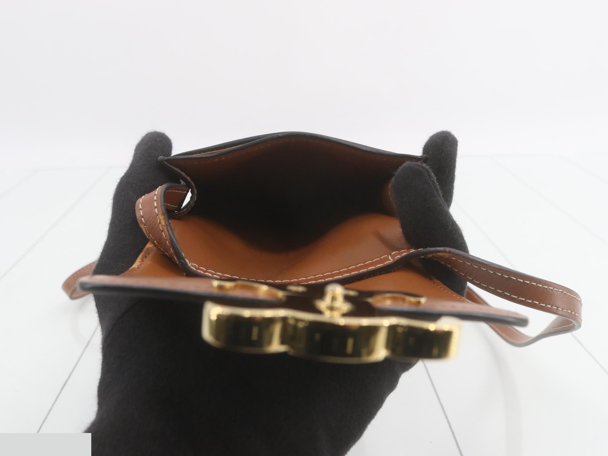 Triomphe Mobile Pouch Shoulder Bag — view 4
