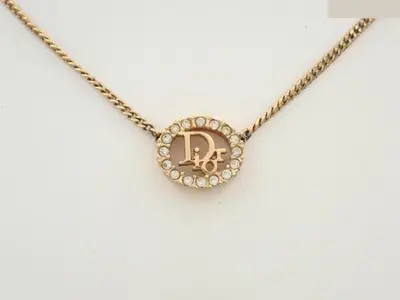 GP Necklace, total length approximately 38cm