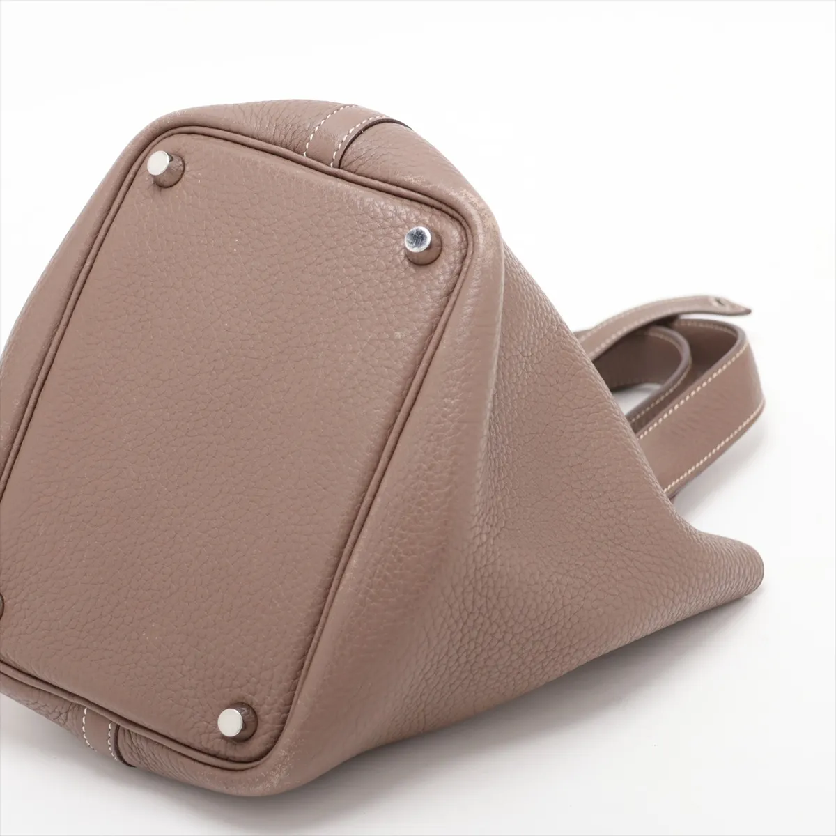 Picotin Lock 18 PM, Taurillon Clemence leather, Etoupe color, silver hardware. N: 2010 — view 3