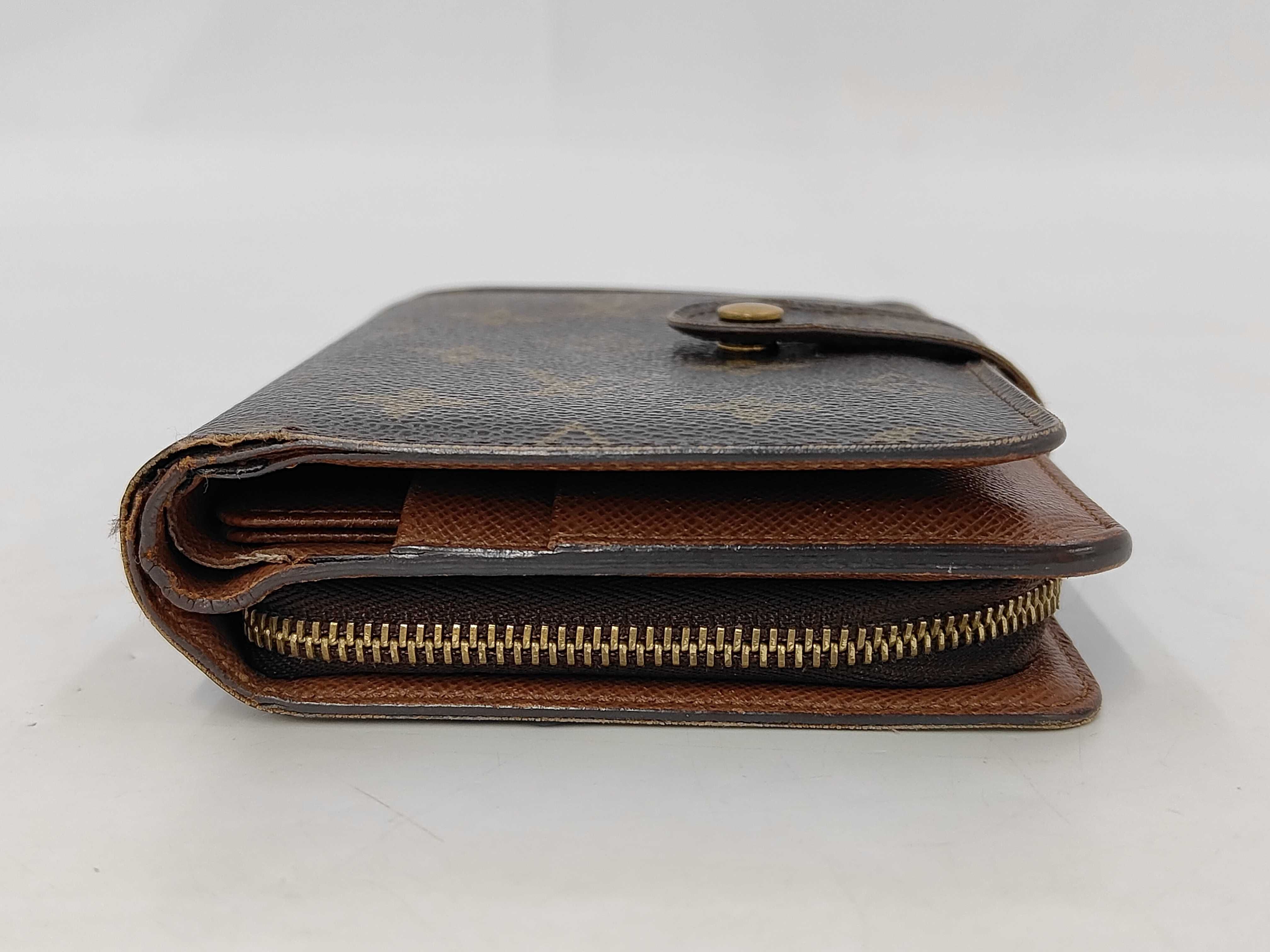 LV Louis Vuitton Epi Zippy Volette M61857 Wallet — view 3