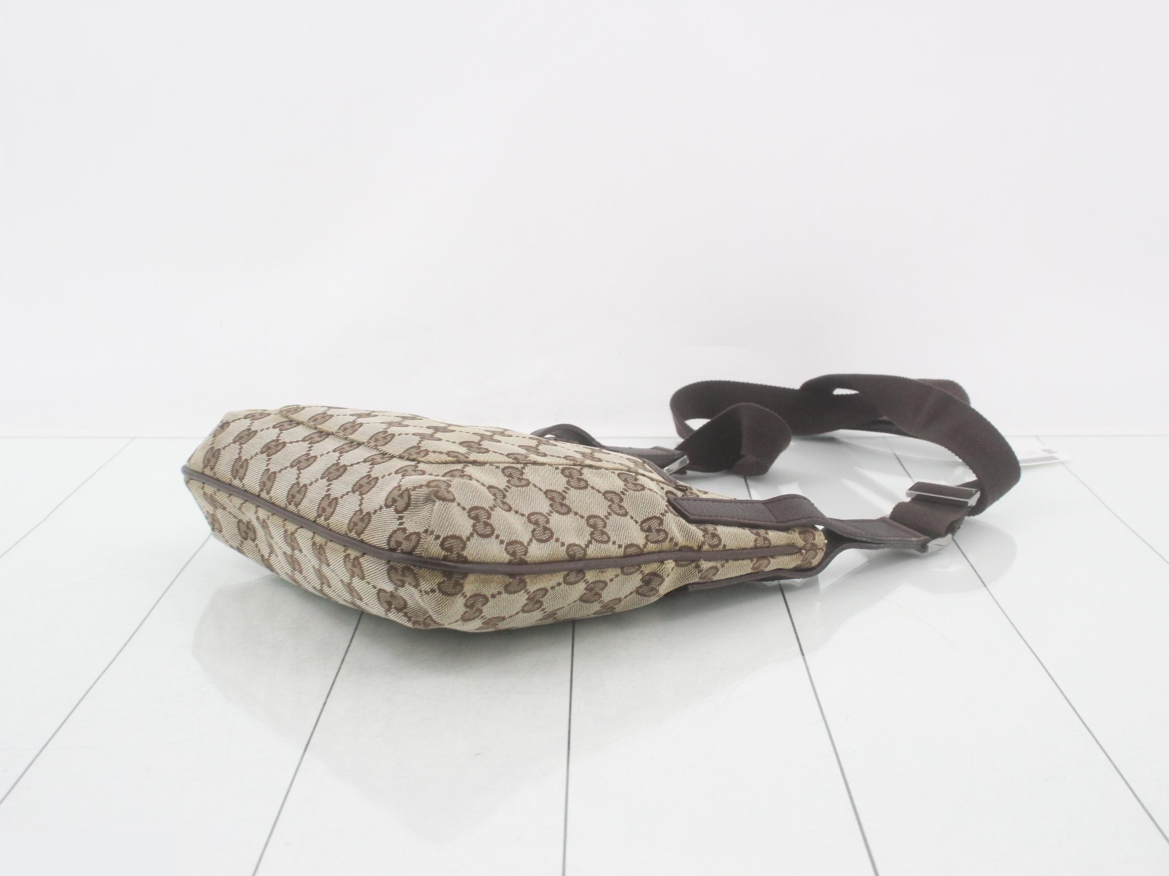 GG Canvas Shoulder Bag — view 6