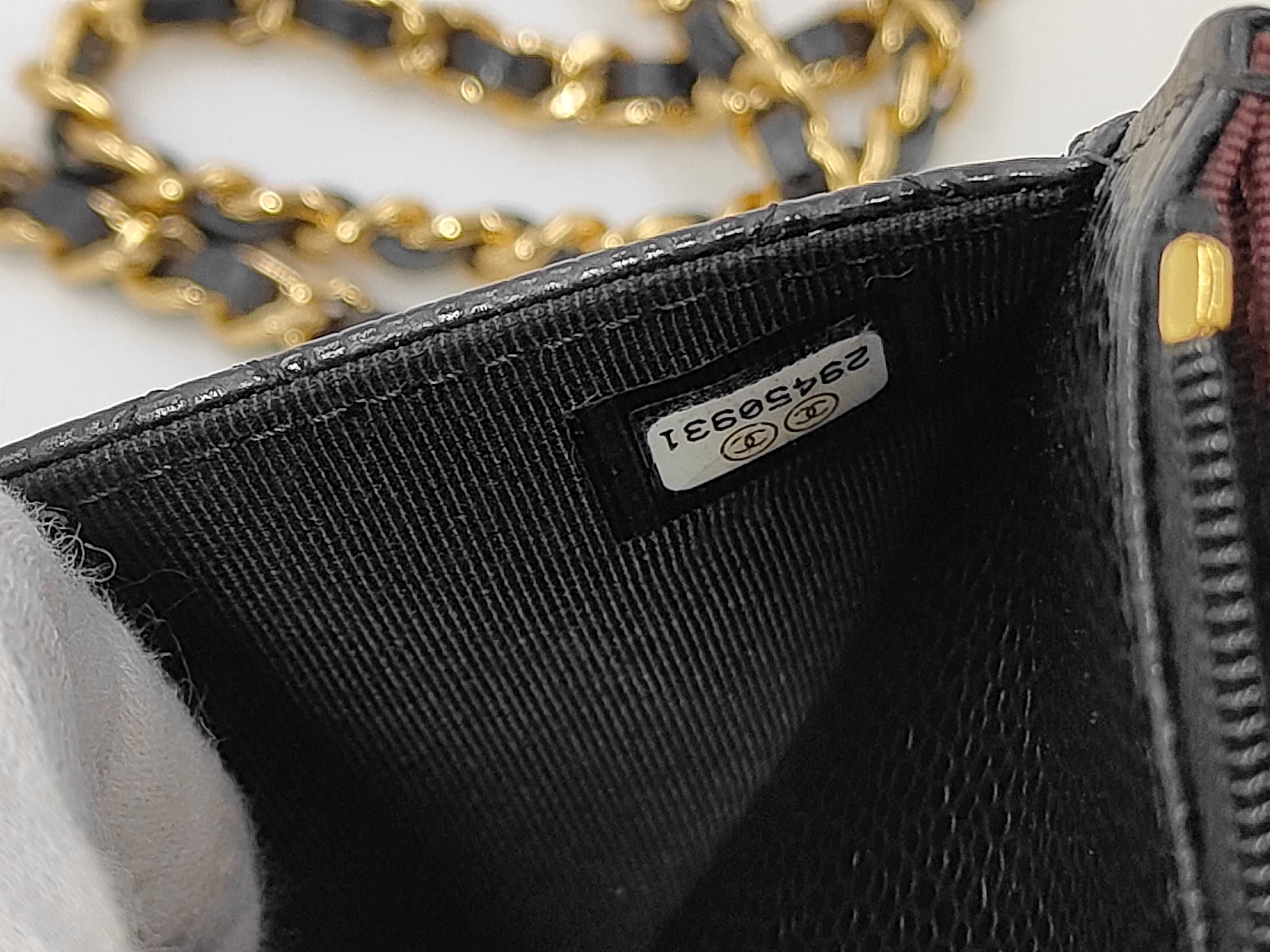 WOC Chain Bag Shoulder Bag — view 12