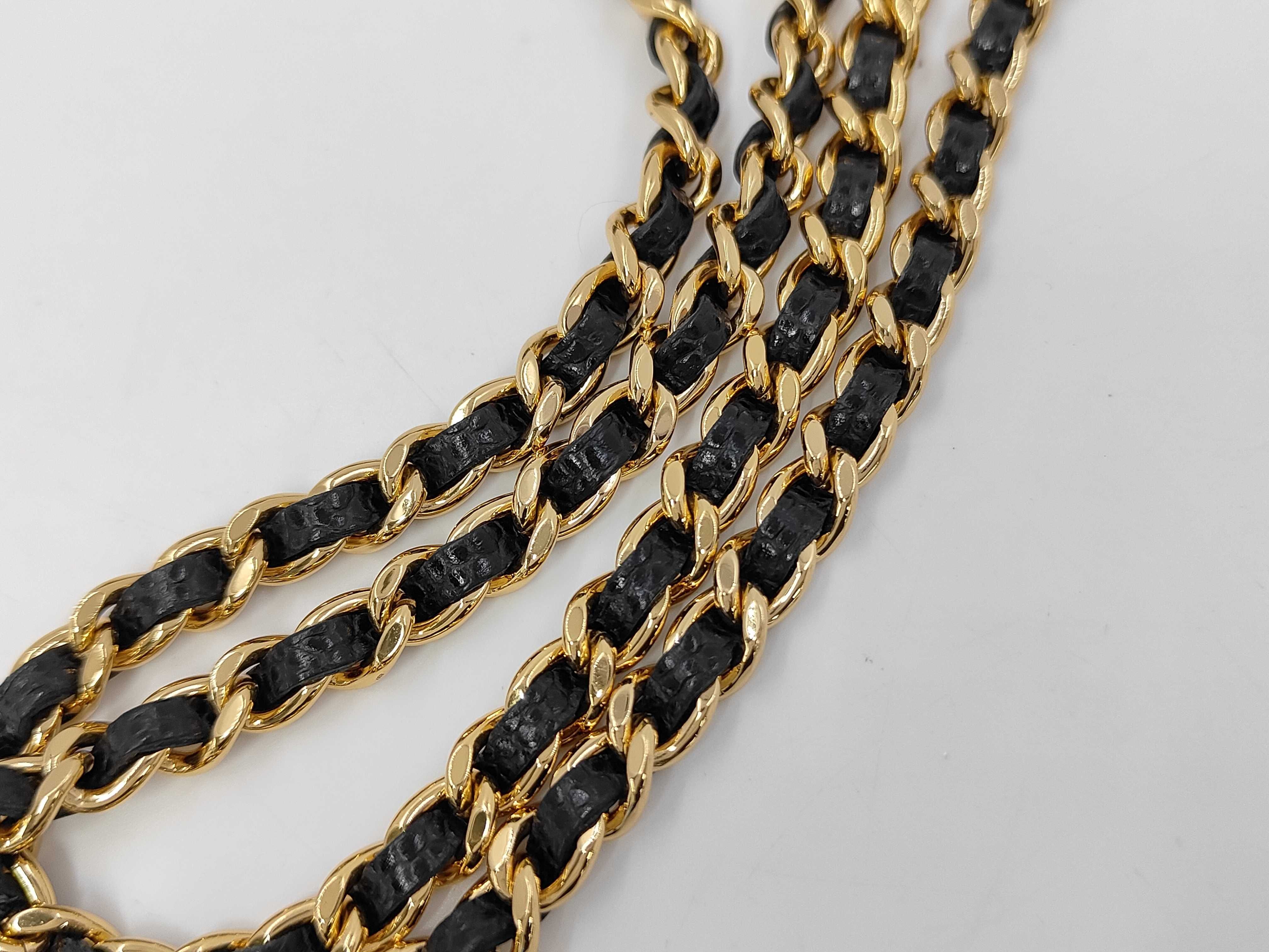 WOC Chain Bag Shoulder Bag — view 6