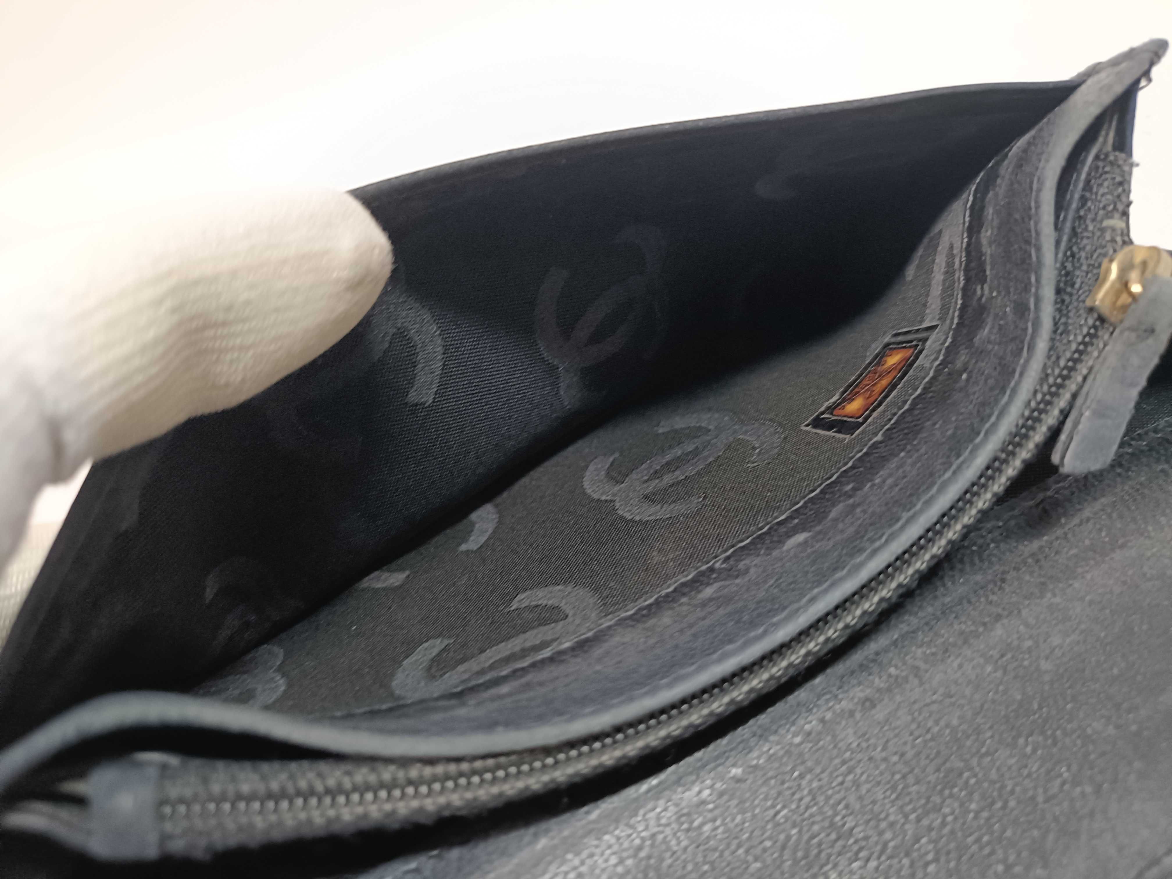 Caviar Skin Coco Folding Long Wallet — view 13