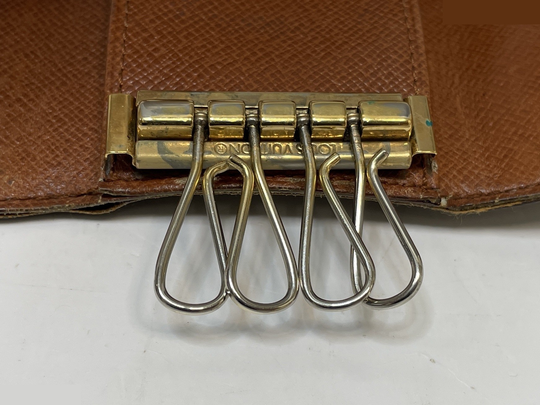 Monogram Multicles 4 Key Case (4-ring) - Brown — view 11