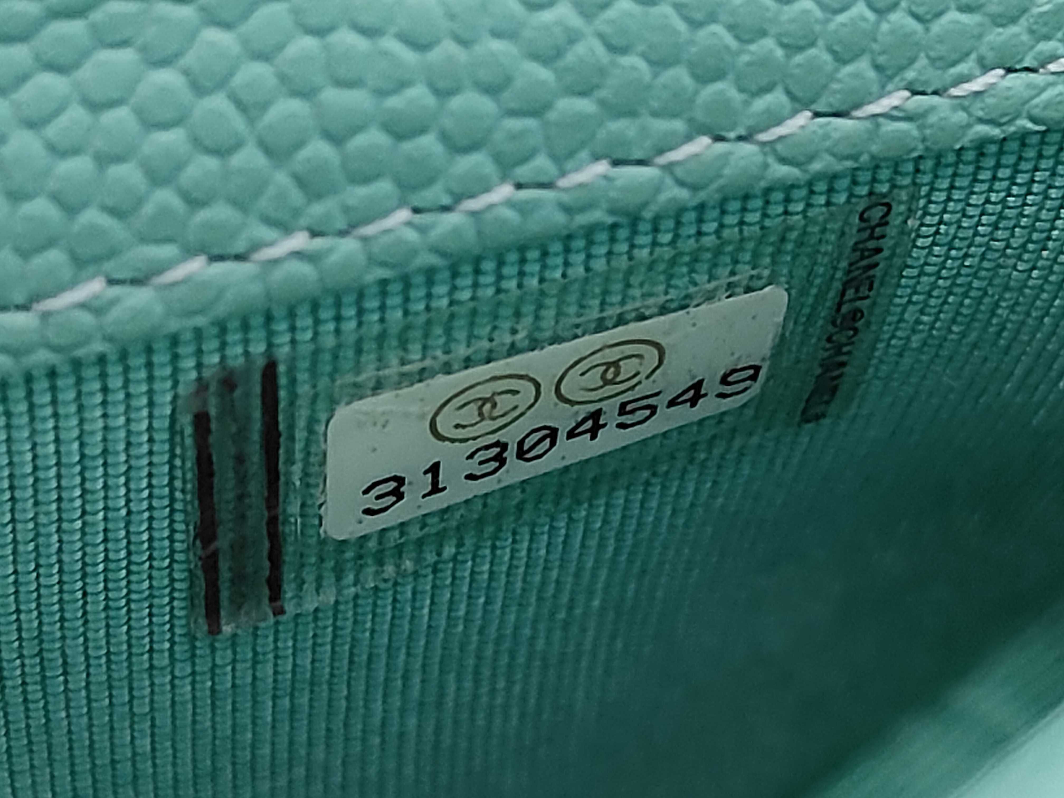 Matelassé Chain Wallet, Caviar Leather, Mint Green, Gold Hardware, Shoulder Bag — view 9