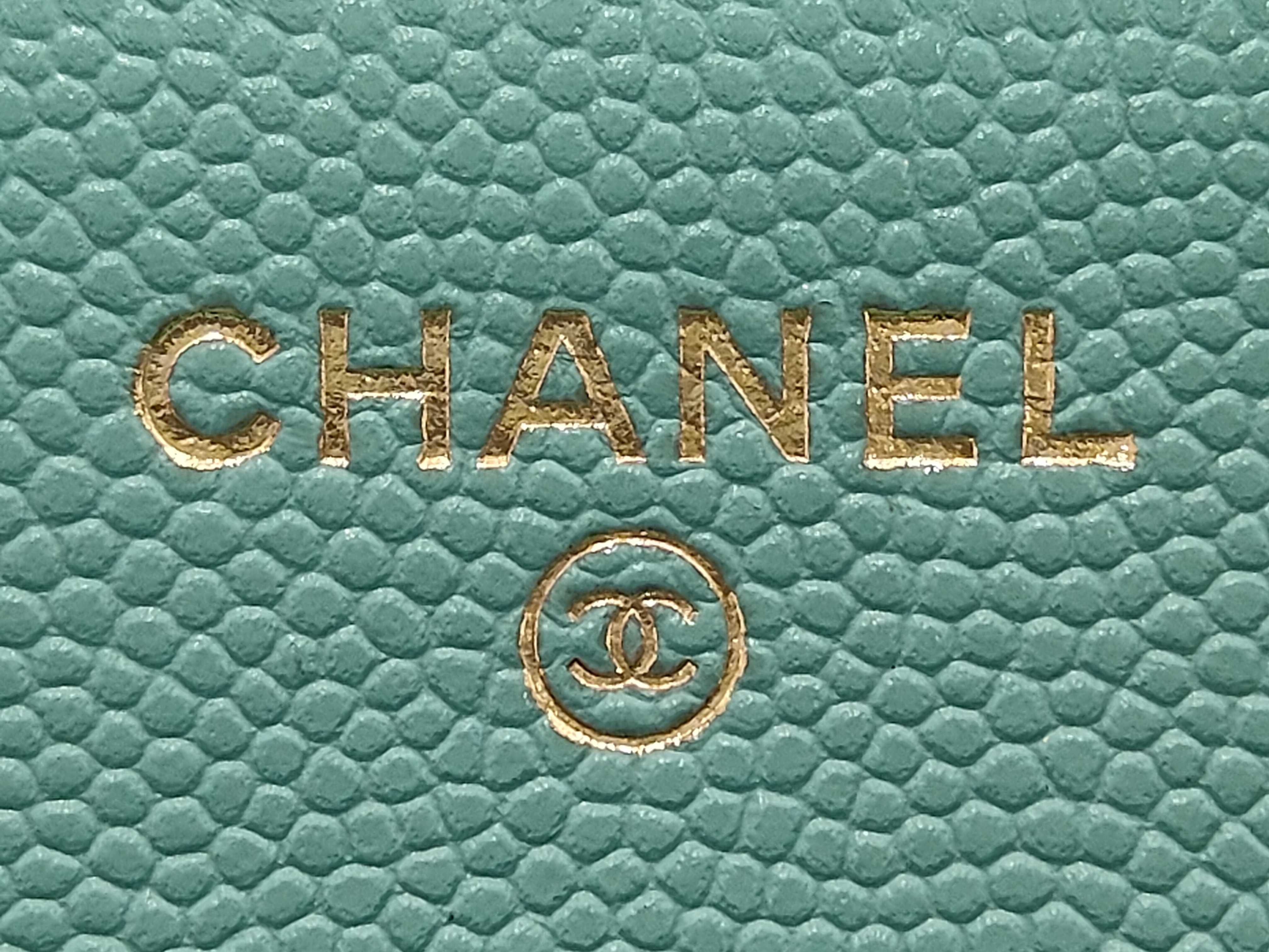 Matelassé Chain Wallet, Caviar Leather, Mint Green, Gold Hardware, Shoulder Bag — view 10