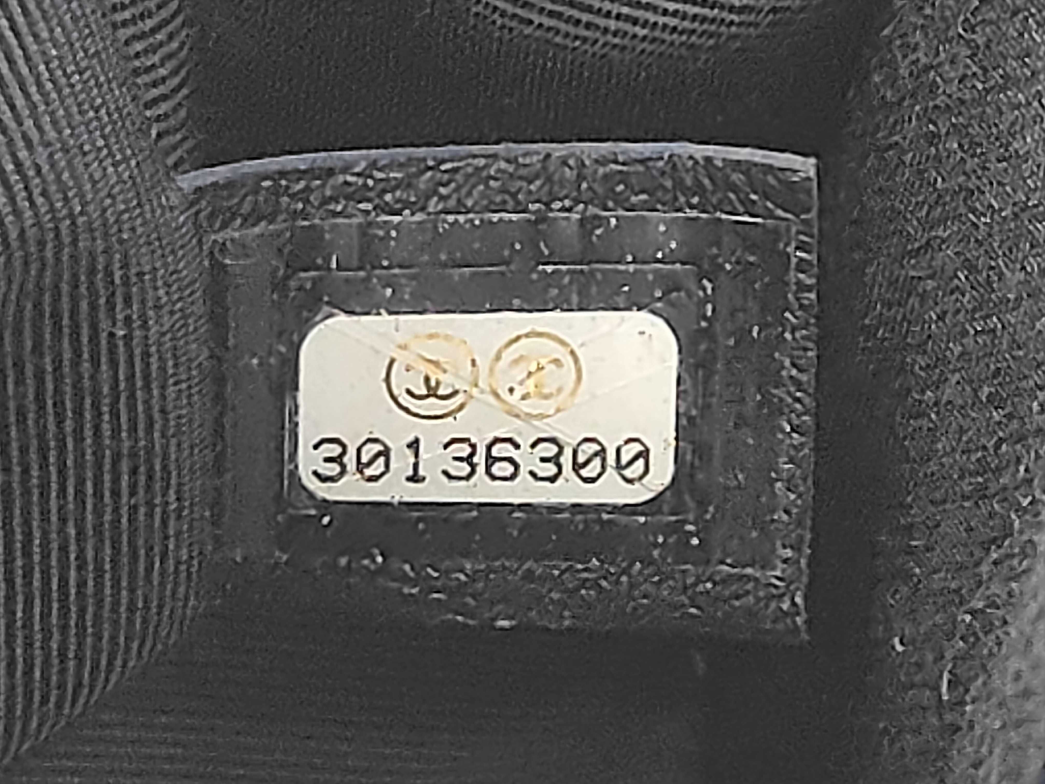 Boy Chanel Multicolor Chain Shoulder Bag — view 12
