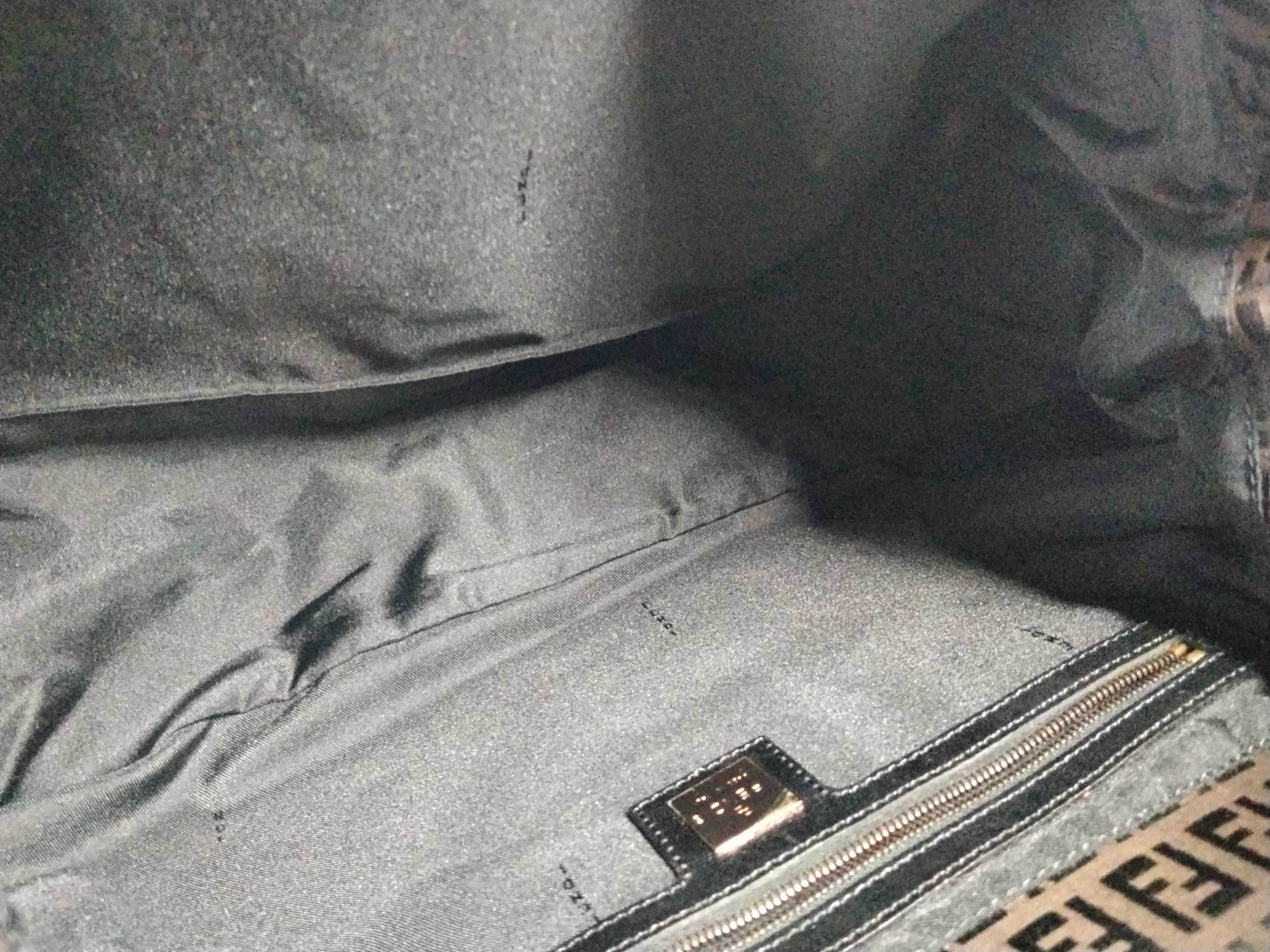 Mamma Fendi Zucca Zucchino Mamma Bucket Shoulder Bag — view 10